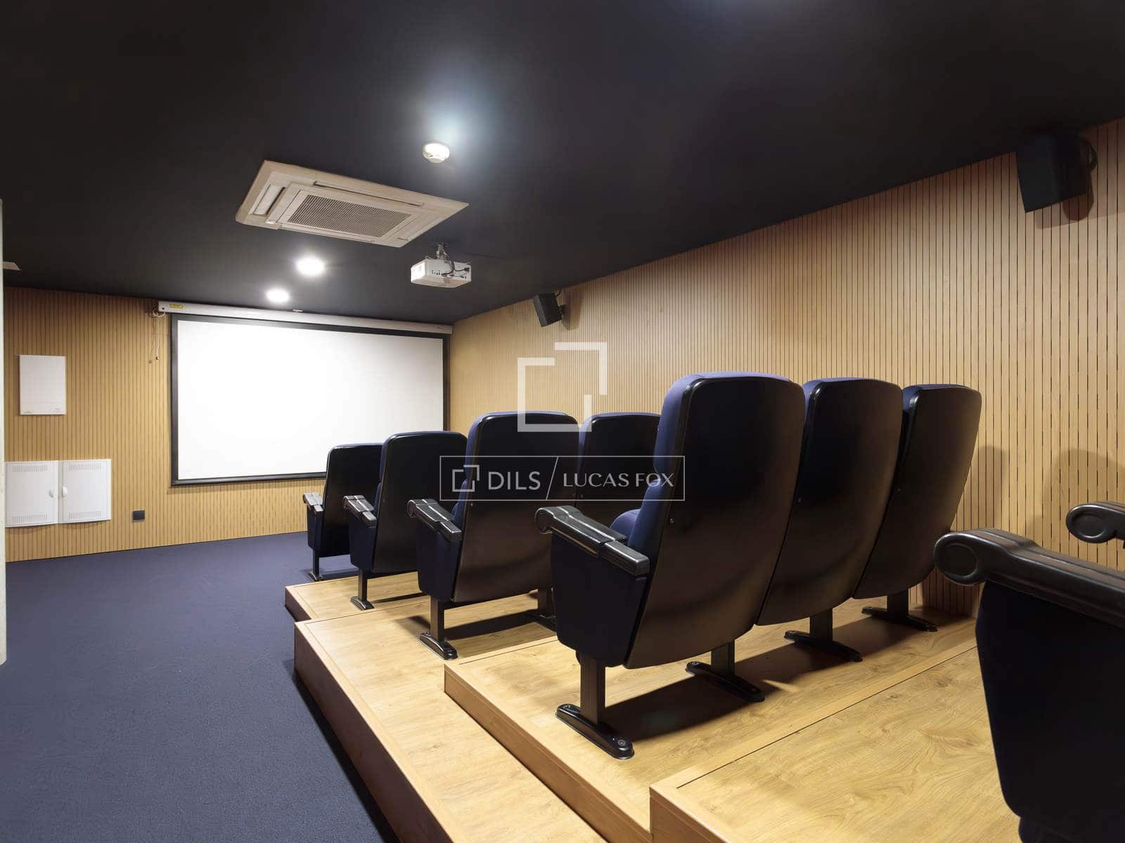 5 bedroom Apartment for rent in Madrid city with pool garage - € 4,150 (Ref: 9606327)