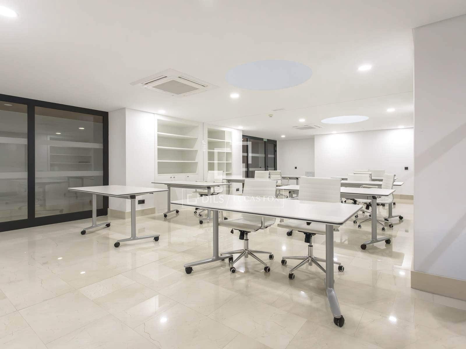 5 bedroom Apartment for rent in Madrid city with pool garage - € 4,150 (Ref: 9606327)