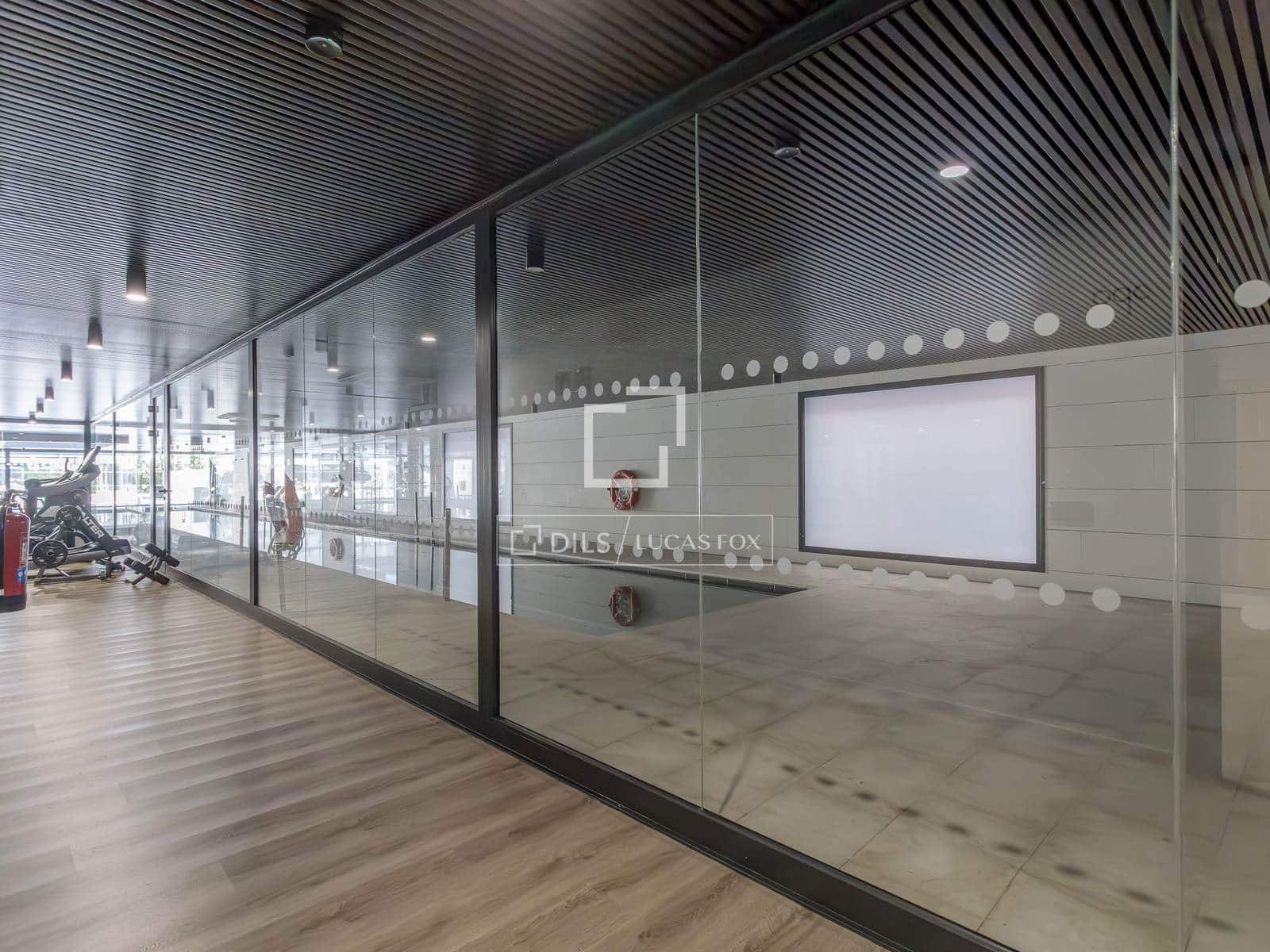 5 bedroom Apartment for rent in Madrid city with pool garage - € 4,150 (Ref: 9606327)