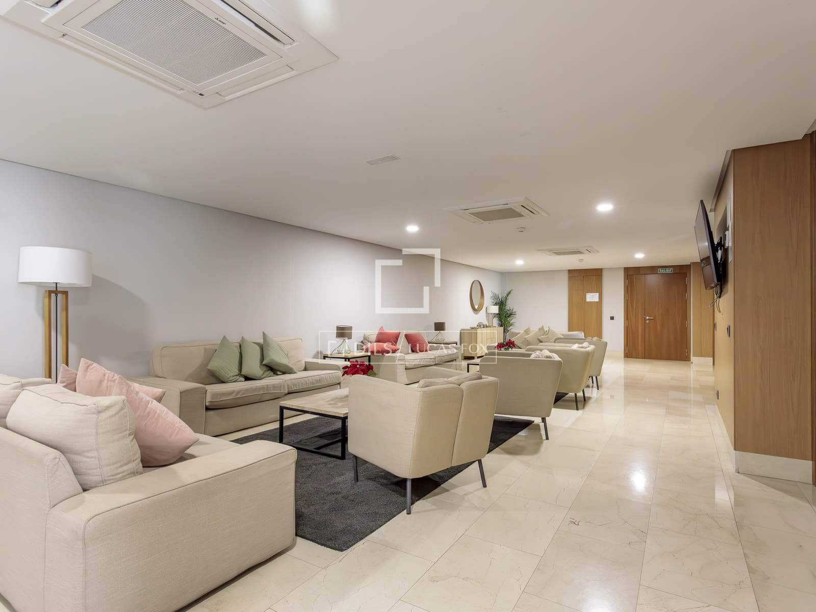 5 bedroom Apartment for rent in Madrid city with pool garage - € 4,150 (Ref: 9606327)