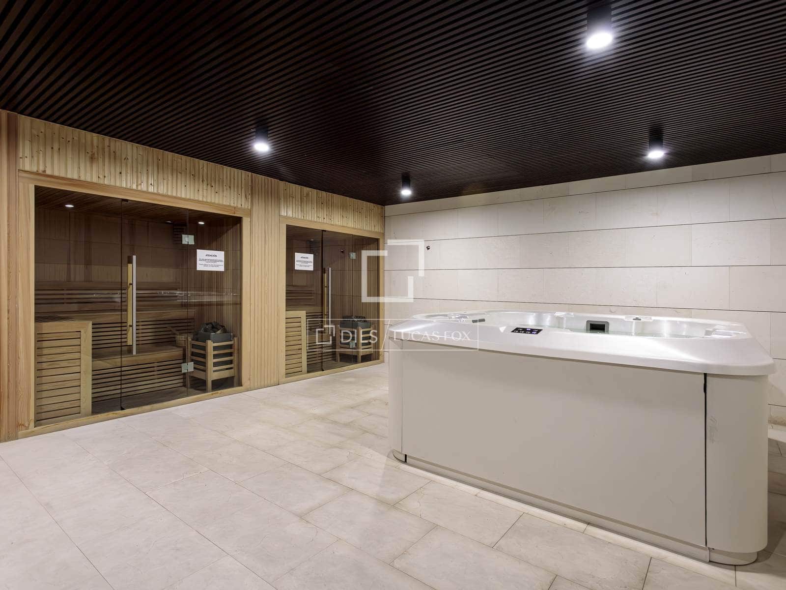 5 bedroom Apartment for rent in Madrid city with pool garage - € 4,150 (Ref: 9606327)