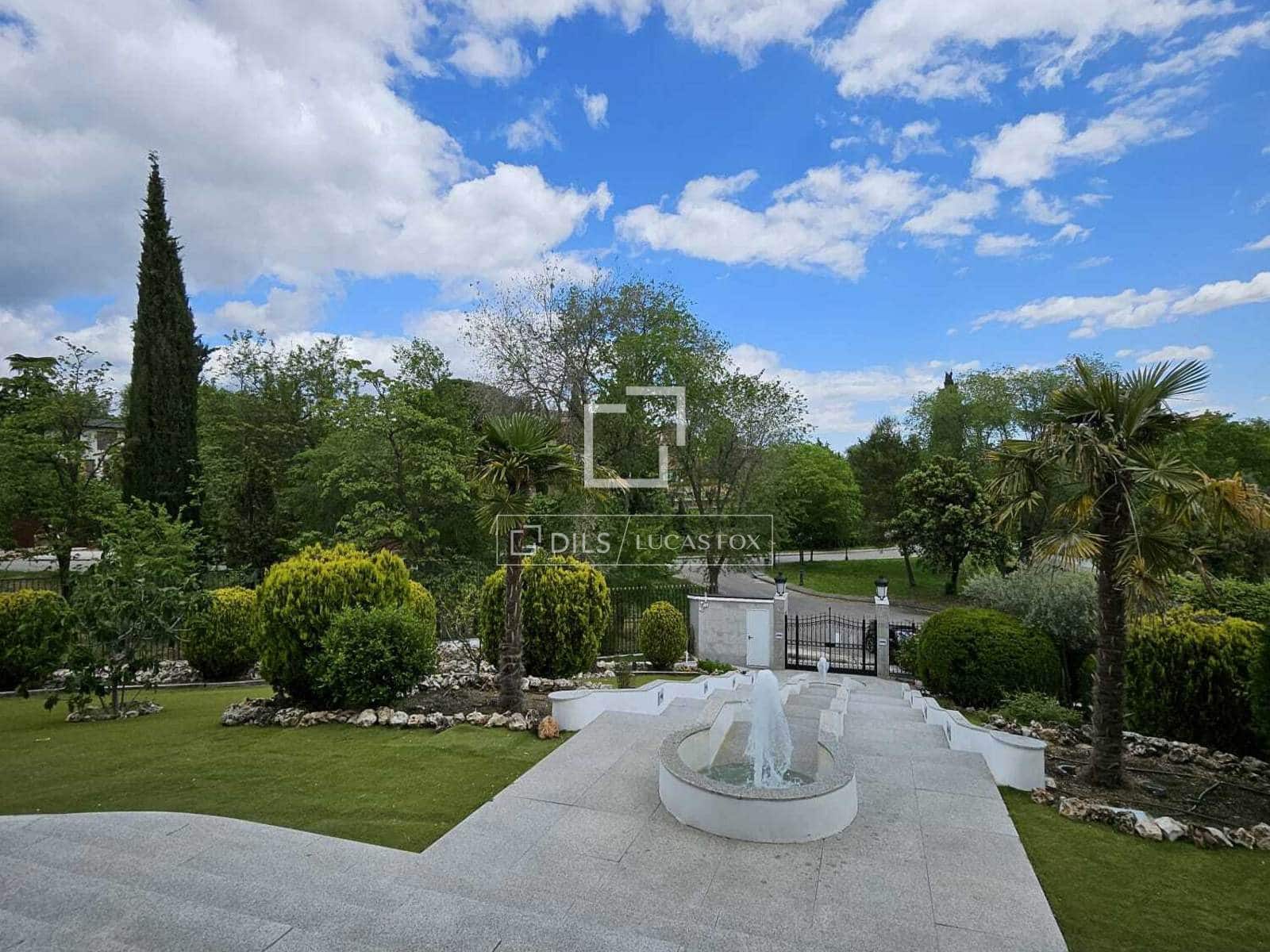 6 makuuhuone Huvila myytävänä paikassa Pozuelo de Alarcon mukana uima-altaan 
autotalli - 5 900 000 € (Ref: 9606328)