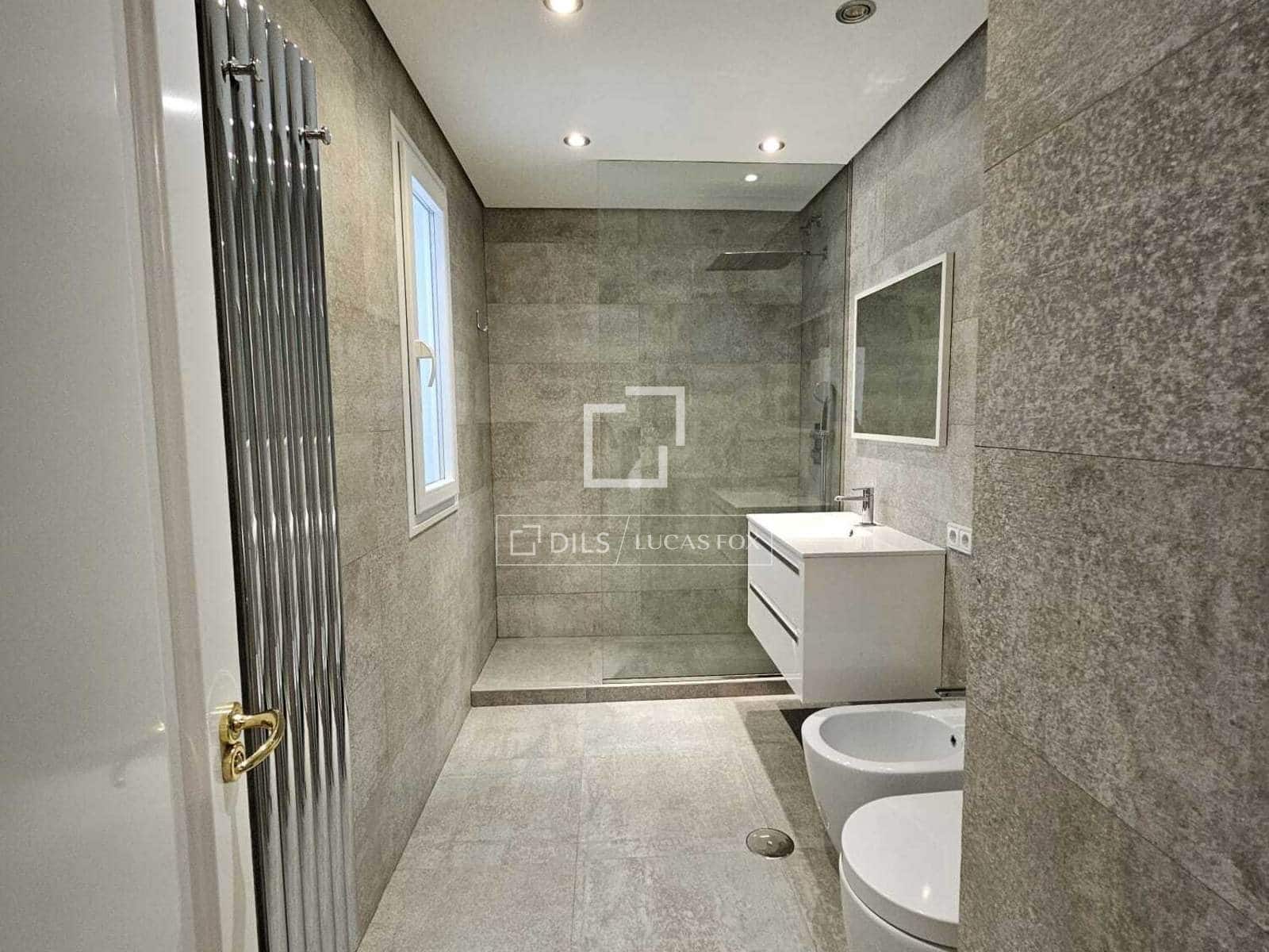 6 makuuhuone Huvila myytävänä paikassa Pozuelo de Alarcon mukana uima-altaan 
autotalli - 5 900 000 € (Ref: 9606328)