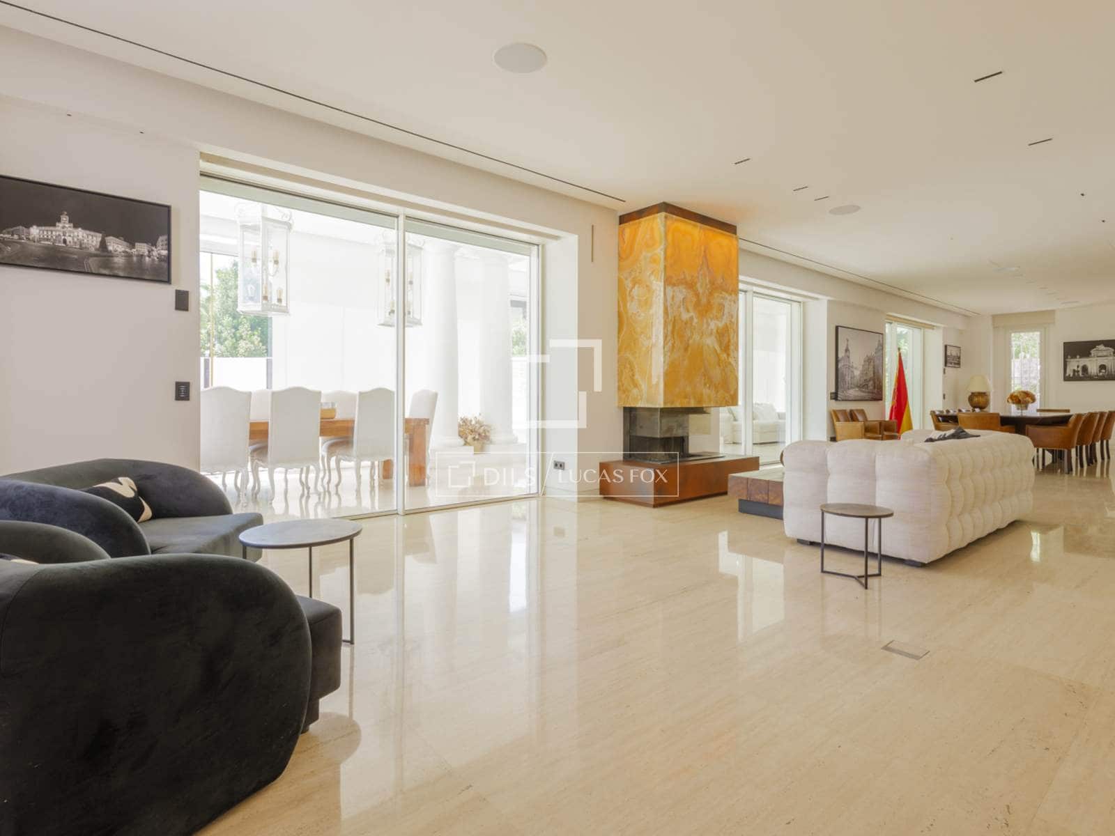 6 bedroom Villa for sale in Pozuelo de Alarcon with pool garage - € 4,990,000 (Ref: 9606328)