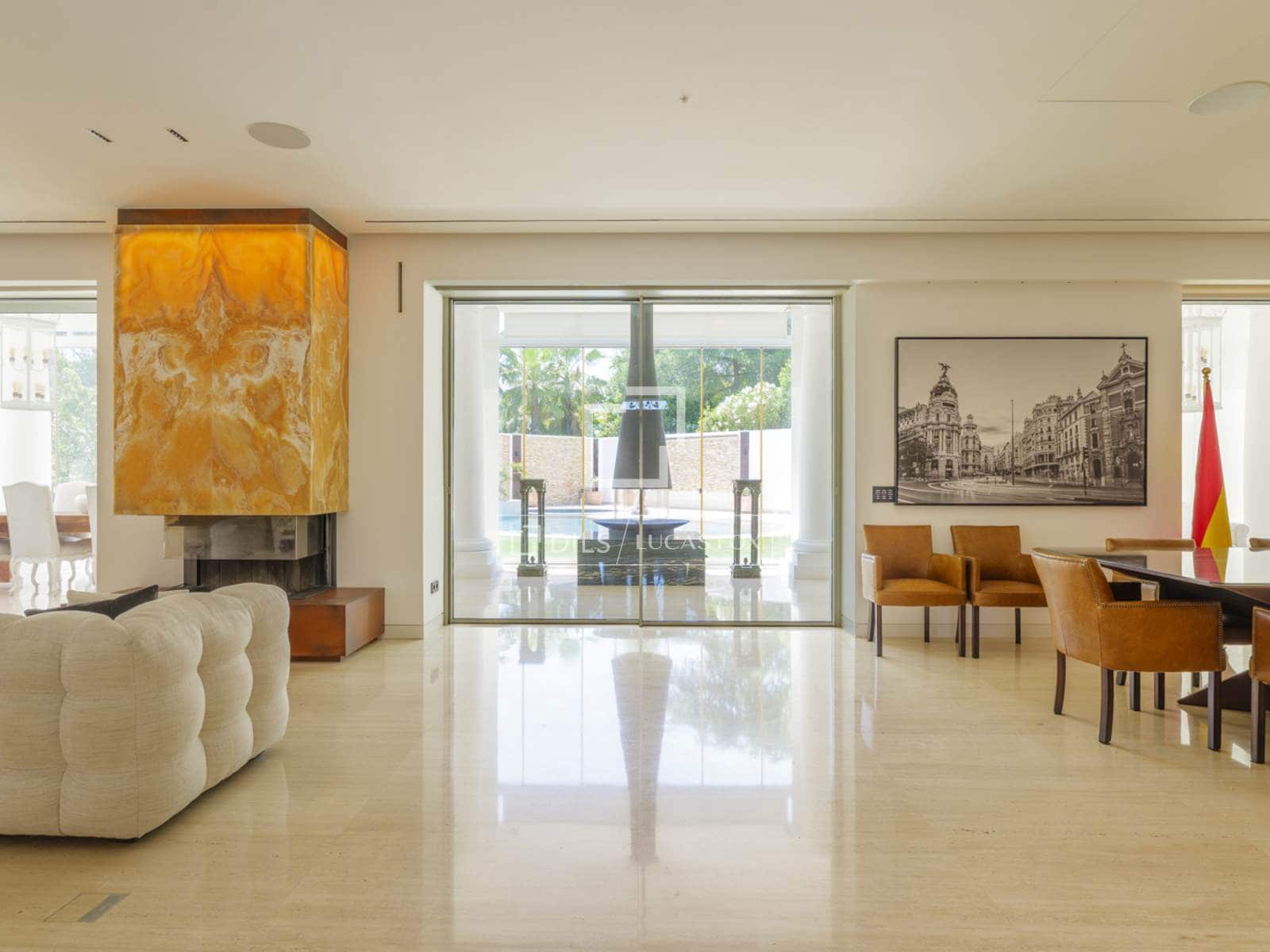 6 bedroom Villa for sale in Pozuelo de Alarcon with pool garage - € 4,990,000 (Ref: 9606328)