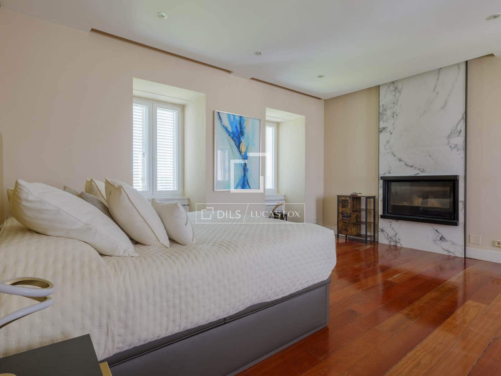 6 bedroom Villa for sale in Pozuelo de Alarcon with pool garage - € 4,990,000 (Ref: 9606328)