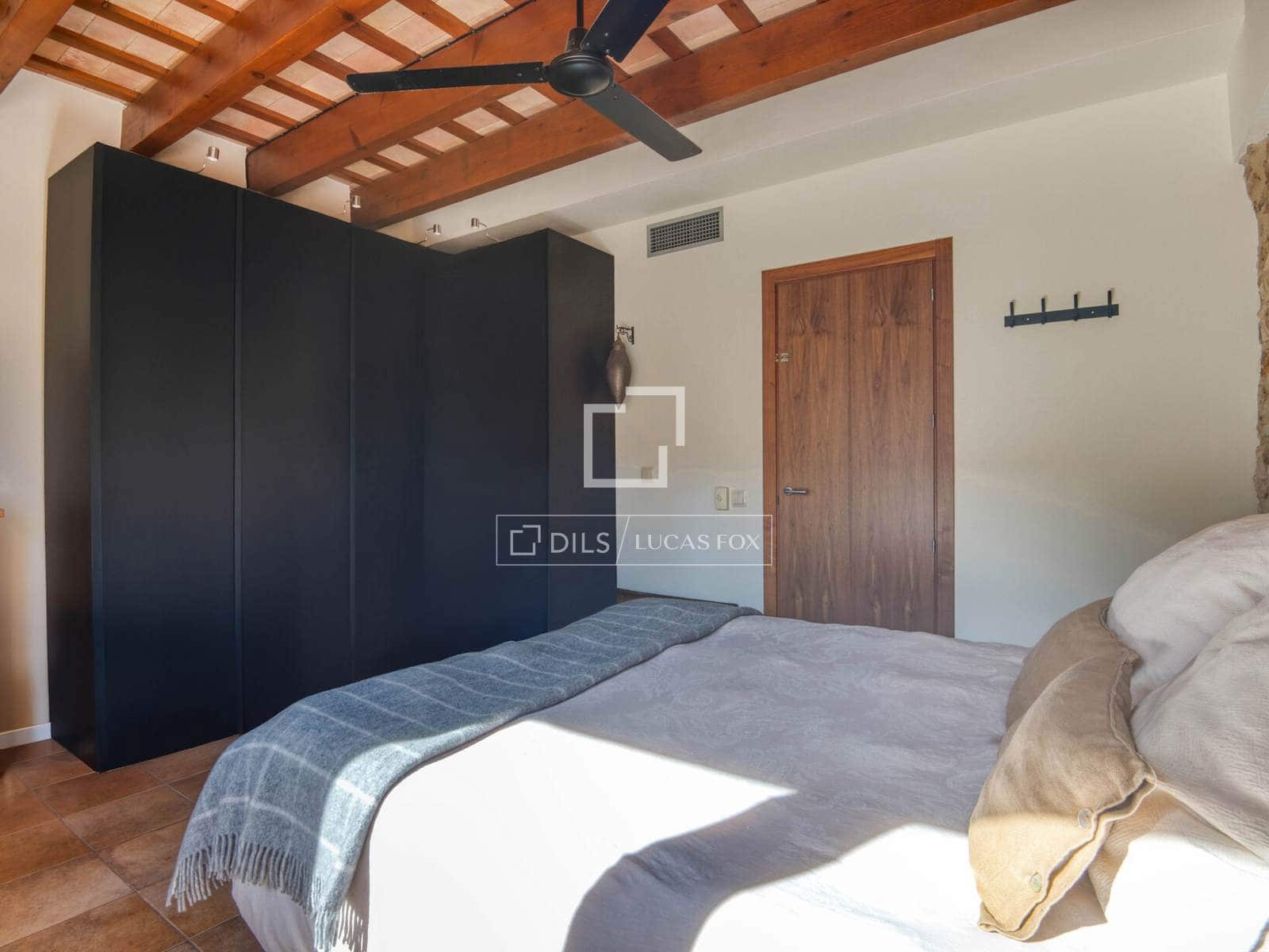 4 bedroom Villa for sale in Sant Feliu de Guixols - € 650,000 (Ref: 9606686)