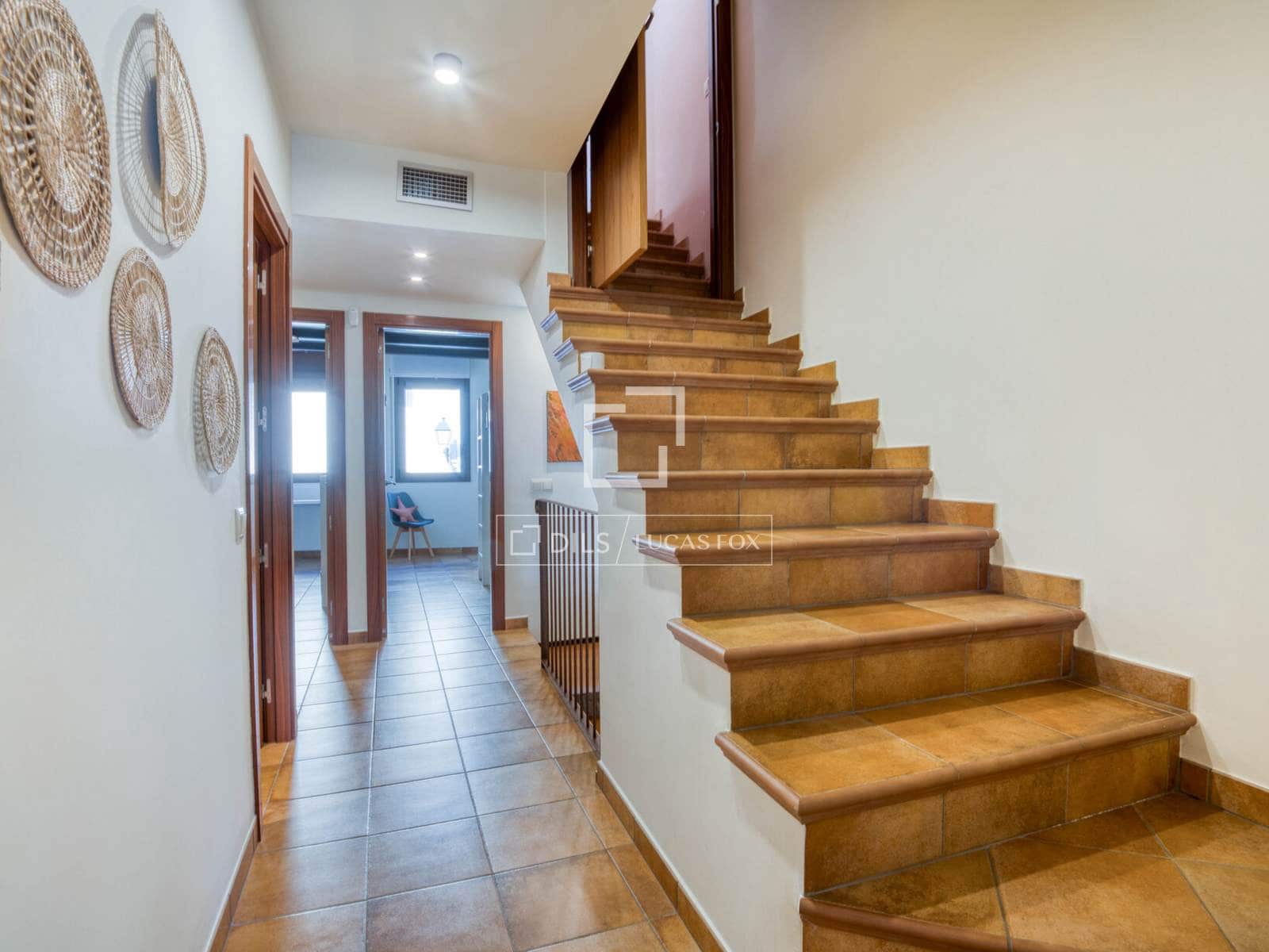 4 bedroom Villa for sale in Sant Feliu de Guixols - € 650,000 (Ref: 9606686)