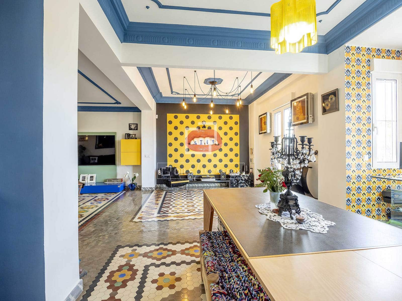 Appartement de 2 chambres à louer à Valence ville - 2 750 € (Ref: 9606794)