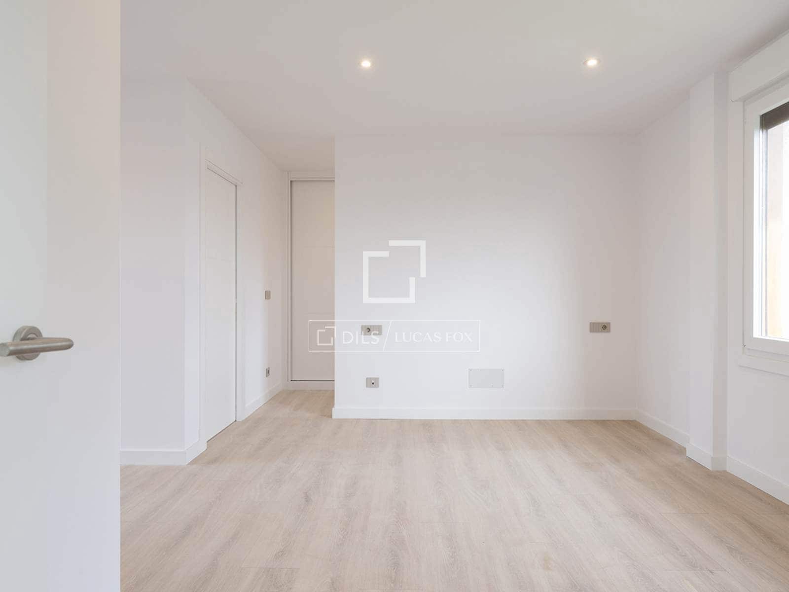 4 makuuhuone Huvila myytävänä paikassa Sanxenxo mukana 
autotalli - 1 100 000 € (Ref: 9606795)