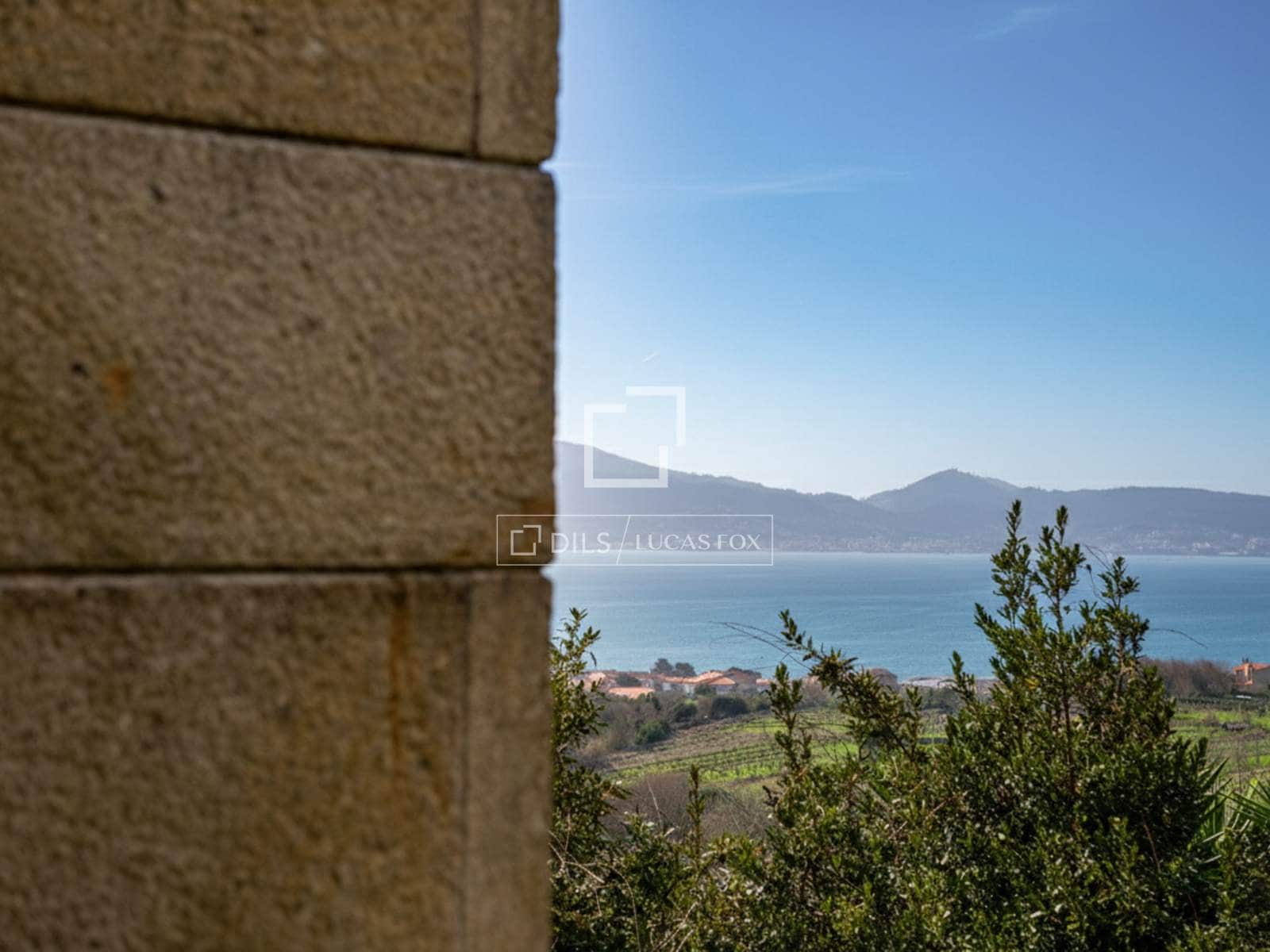 4 makuuhuone Huvila myytävänä paikassa Sanxenxo mukana 
autotalli - 1 100 000 € (Ref: 9606795)