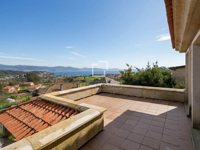 4 makuuhuone Huvila myytävänä paikassa Sanxenxo mukana 
autotalli - 1 100 000 € (Ref: 9606795)