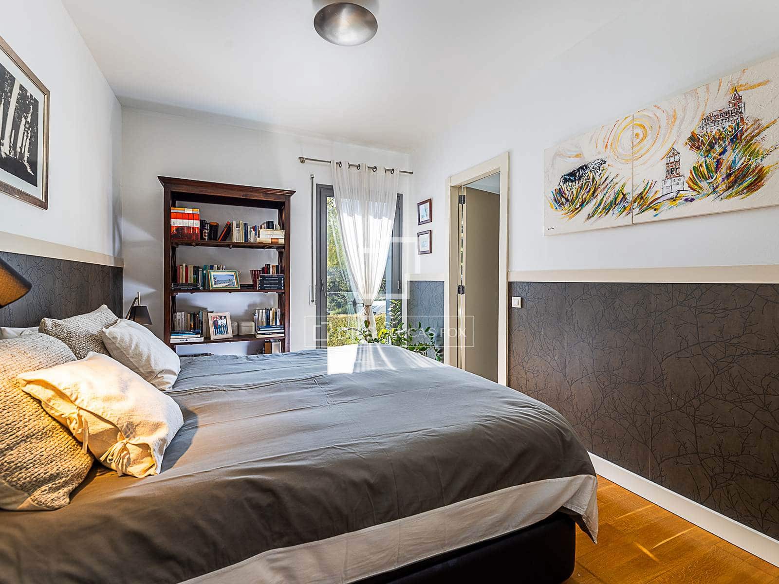 4 slaapkamer Appartement te koop in Palma de Mallorca met zwembad garage - € 1.300.000 (Ref: 9606796)