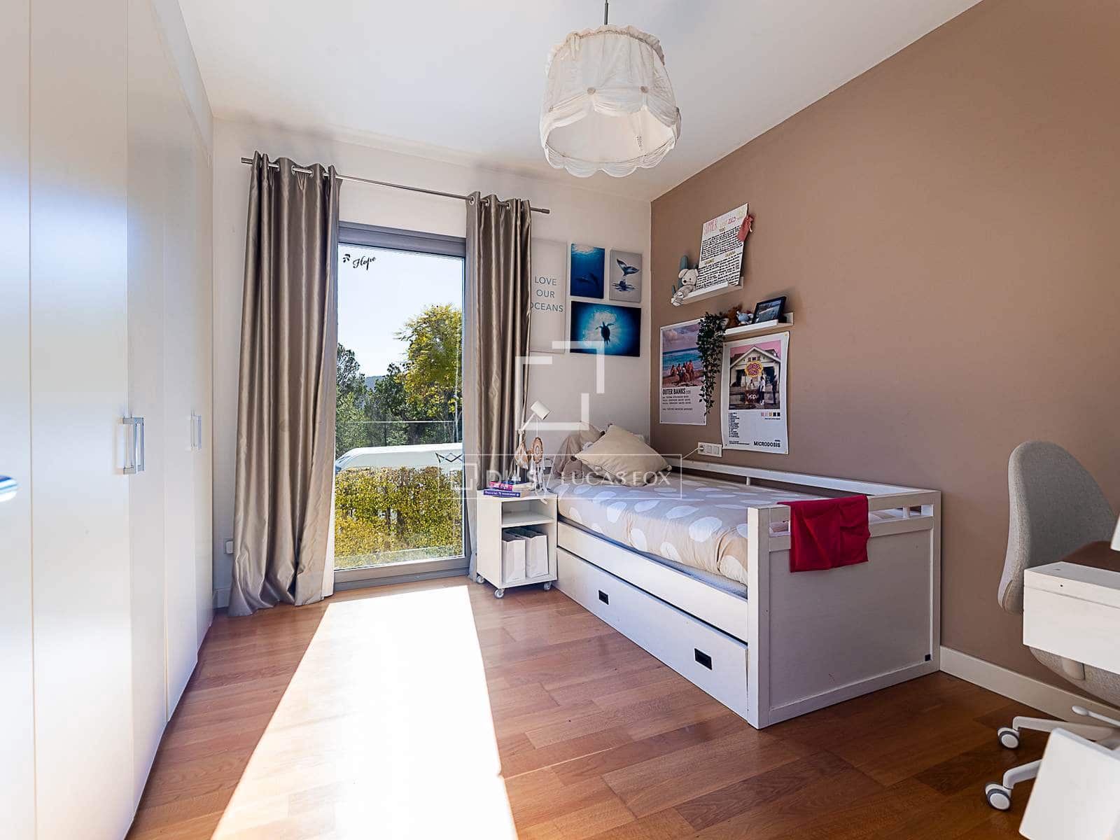 4 slaapkamer Appartement te koop in Palma de Mallorca met zwembad garage - € 1.300.000 (Ref: 9606796)