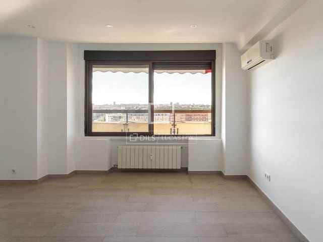 4 makuuhuone Huoneisto myytävänä paikassa Argüelles, Madrid kaupunki - 1 745 000 € (Ref: 9609921)