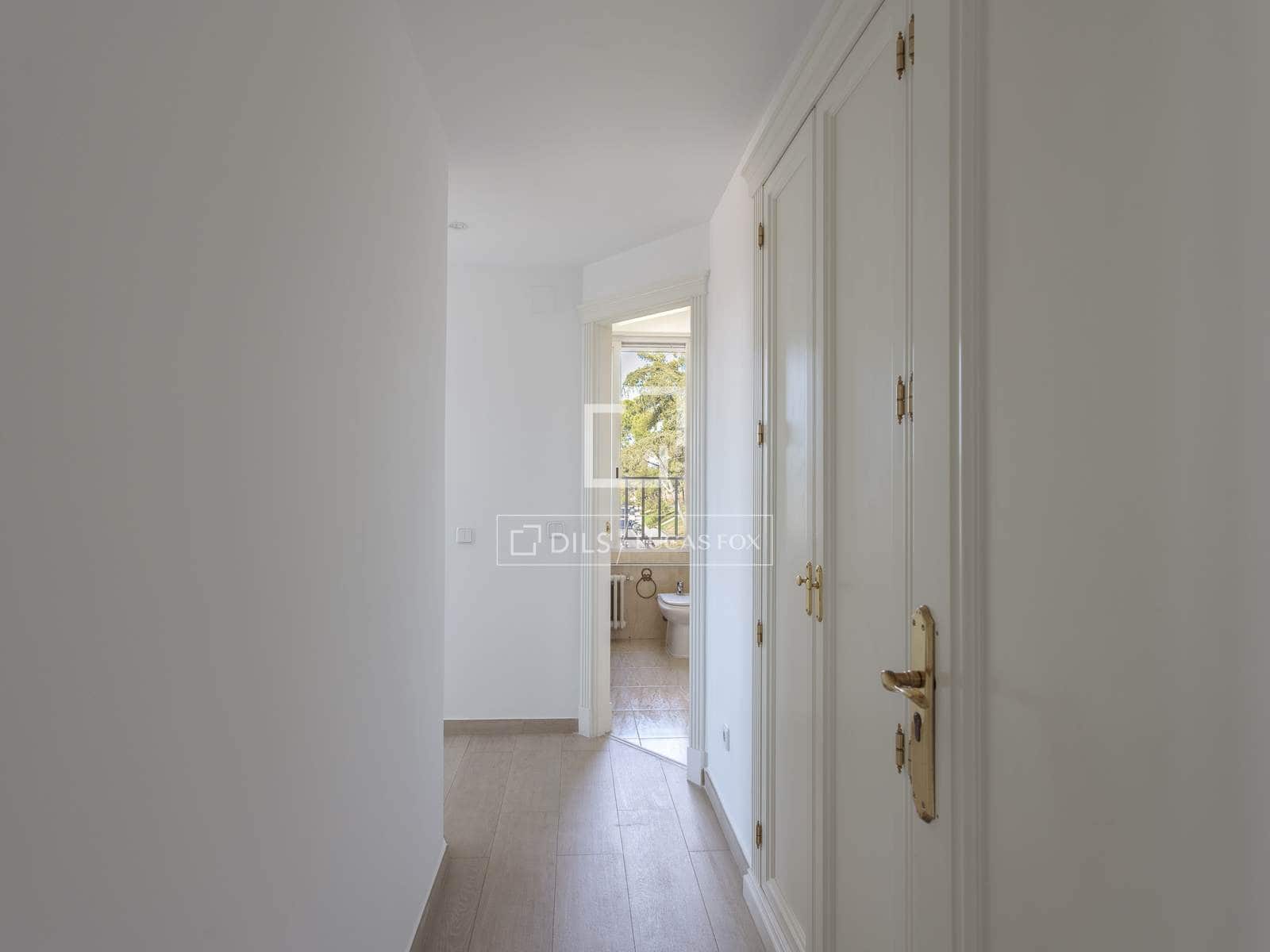 4 makuuhuone Huoneisto myytävänä paikassa Madrid kaupunki - 1 745 000 € (Ref: 9609921)