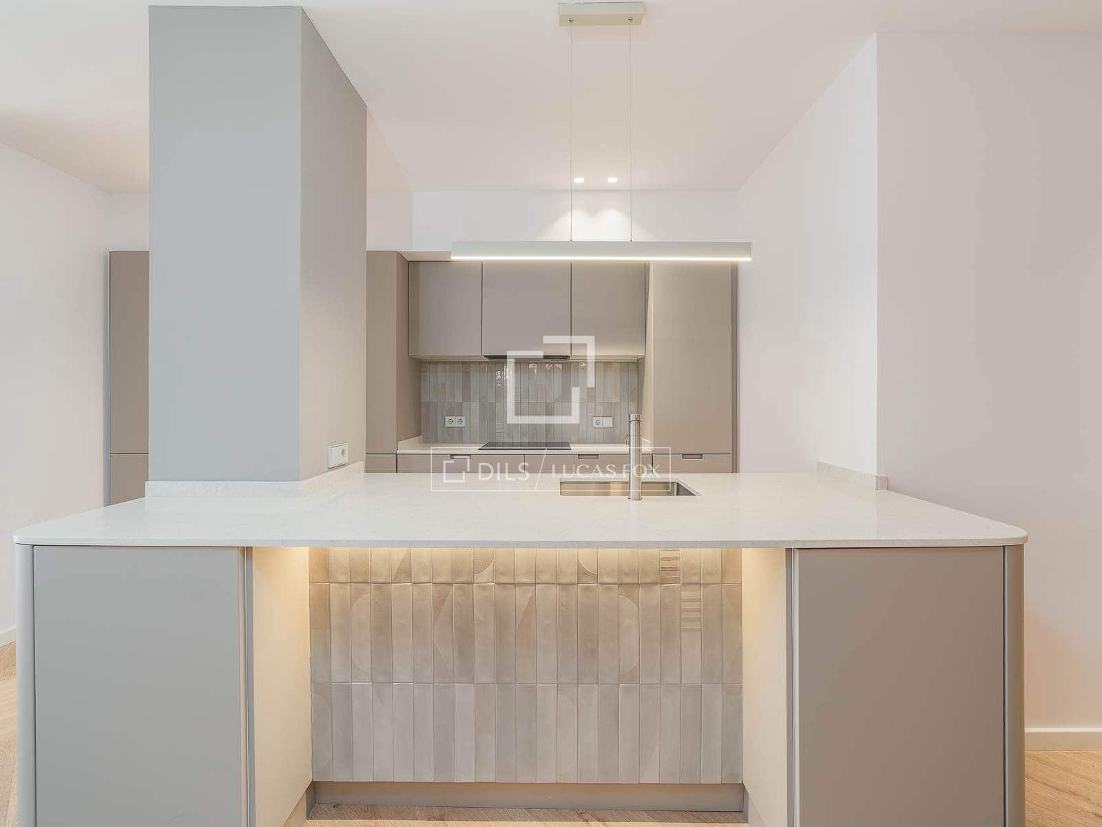 3 chambre Appartement à vendre à Barcelone ville avec garage - 775 000 € (Ref: 9610187)