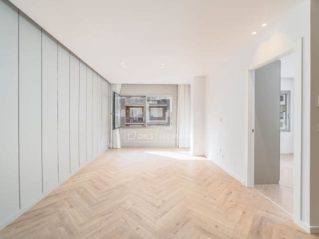 3 chambre Appartement à vendre à Barcelone ville avec garage - 775 000 € (Ref: 9610187)