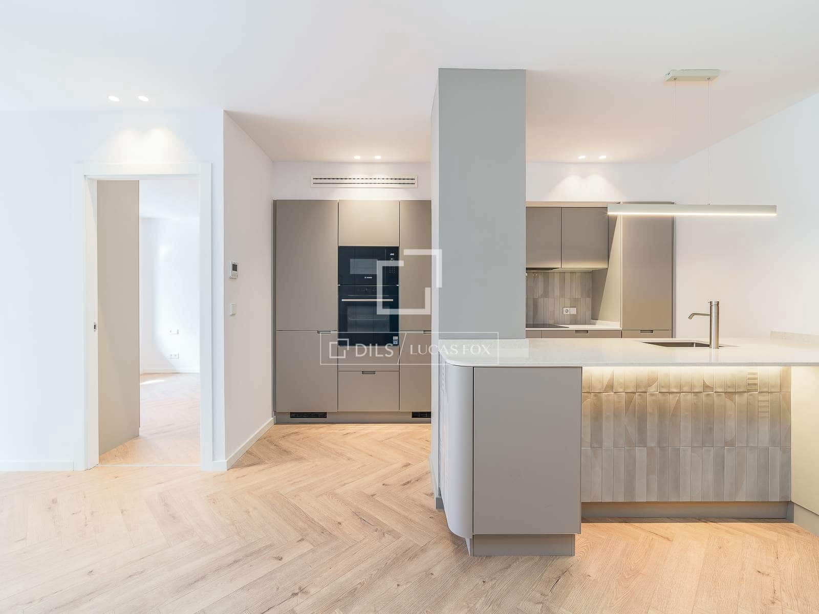 3 chambre Appartement à vendre à Barcelone ville avec garage - 775 000 € (Ref: 9610187)