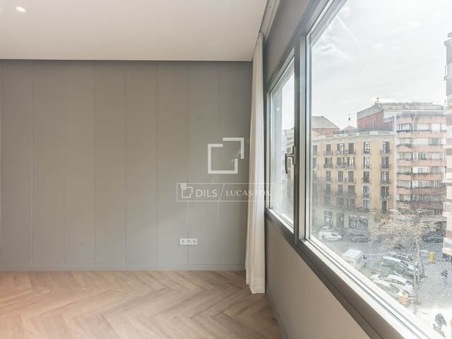 3 chambre Appartement à vendre à Barcelone ville avec garage - 775 000 € (Ref: 9610187)