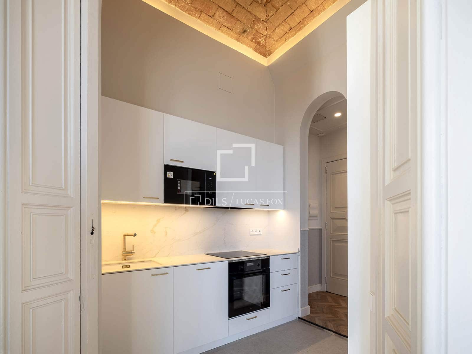 Apartamento de 2 habitaciones en Barcelona ciudad en venta - 850.000 € (Ref: 9610188)