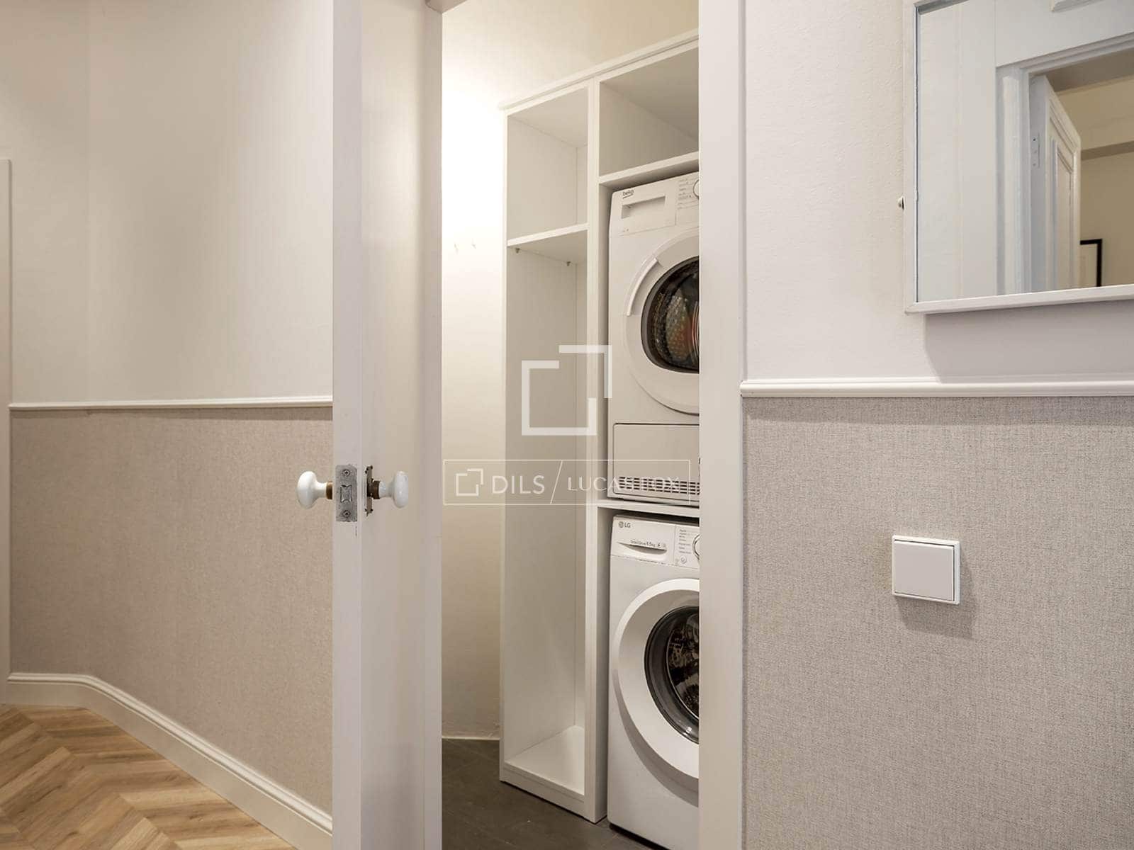 Apartamento de 2 habitaciones en Barcelona ciudad en venta - 850.000 € (Ref: 9610188)