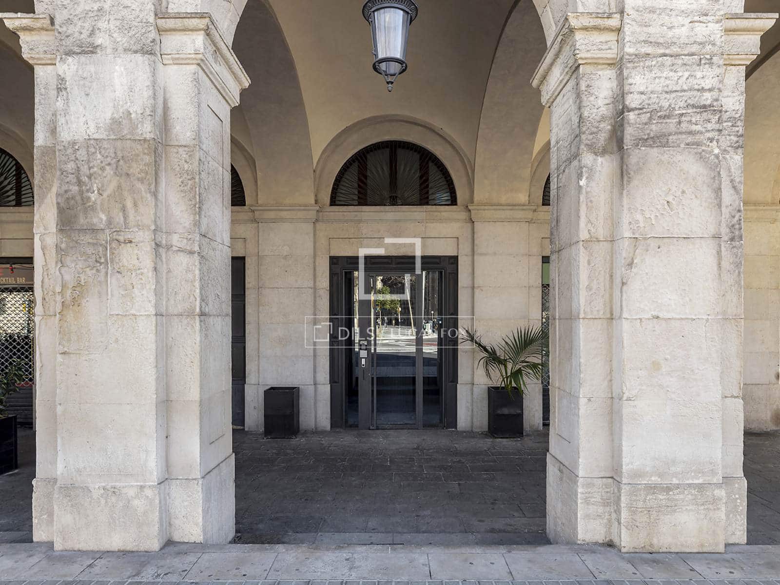 Apartamento de 2 habitaciones en Barcelona ciudad en venta - 850.000 € (Ref: 9610188)