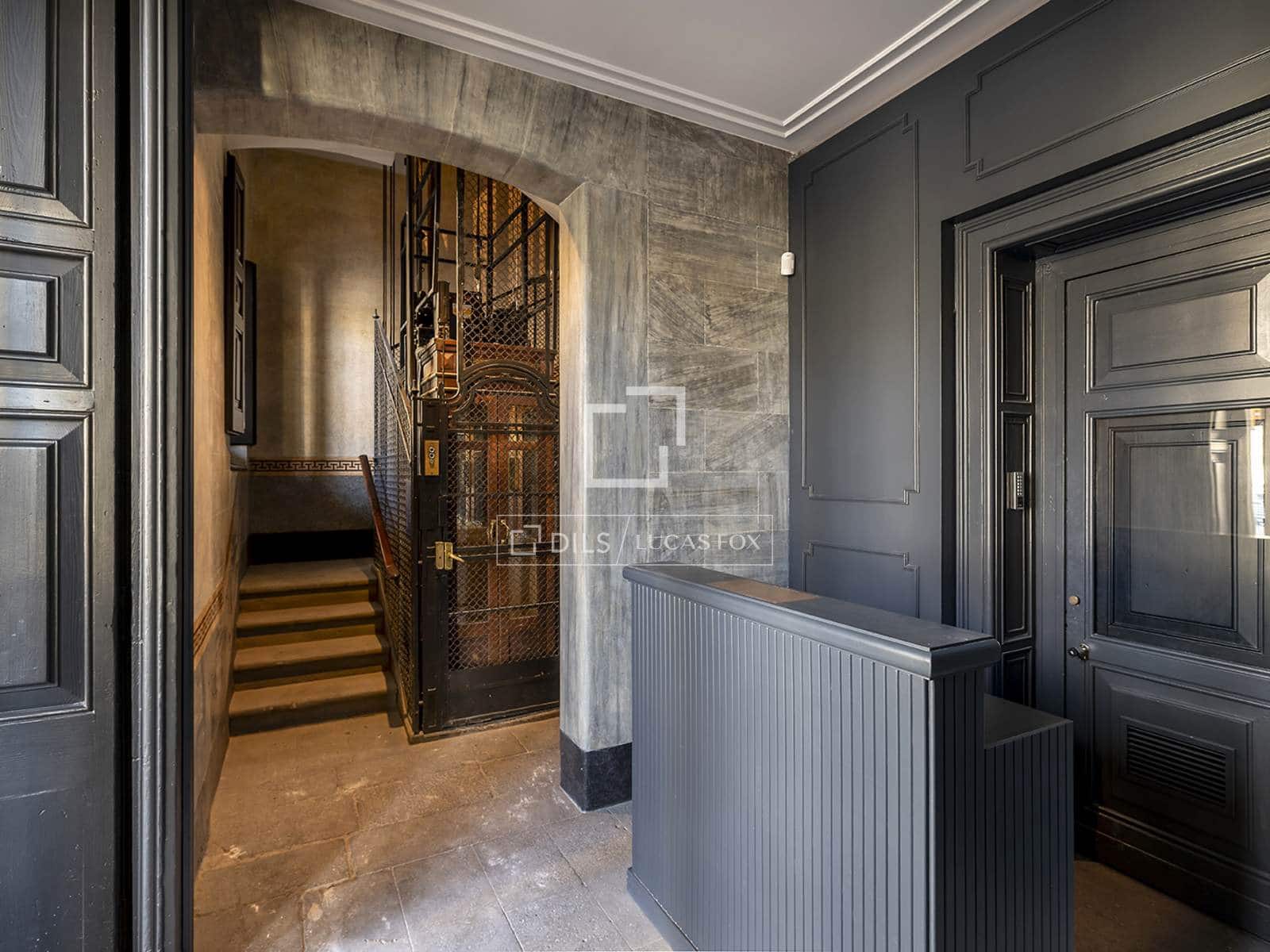 Apartamento de 2 habitaciones en Barcelona ciudad en venta - 850.000 € (Ref: 9610188)