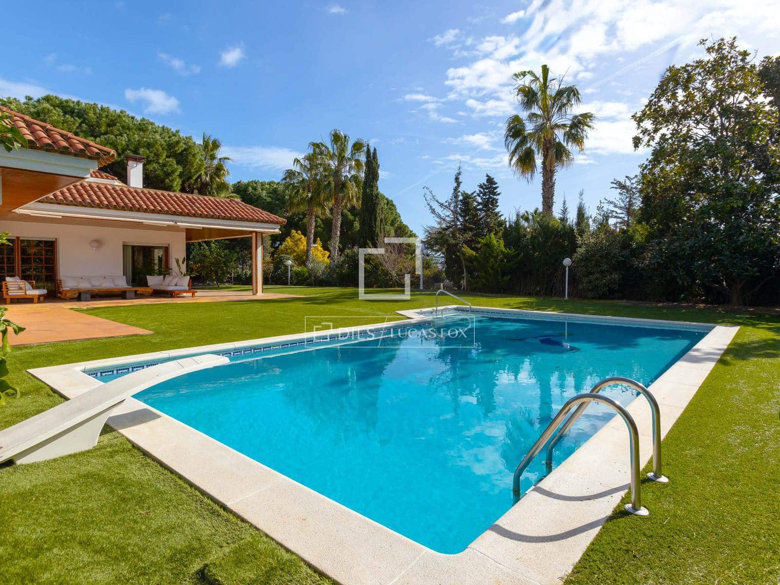 Chalet de 5 habitaciones en Alella en venta con piscina garaje - 1.900.000 € (Ref: 9610189)