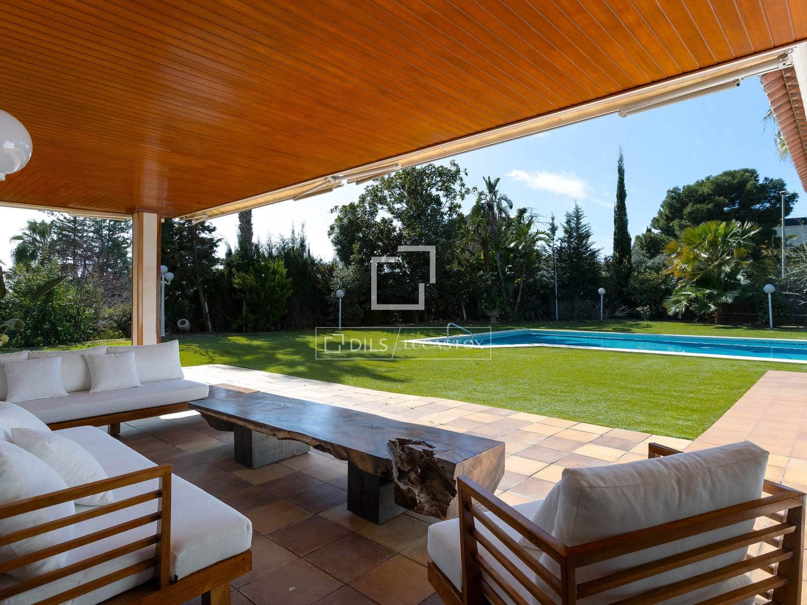 Chalet de 5 habitaciones en Alella en venta con piscina garaje - 1.900.000 € (Ref: 9610189)