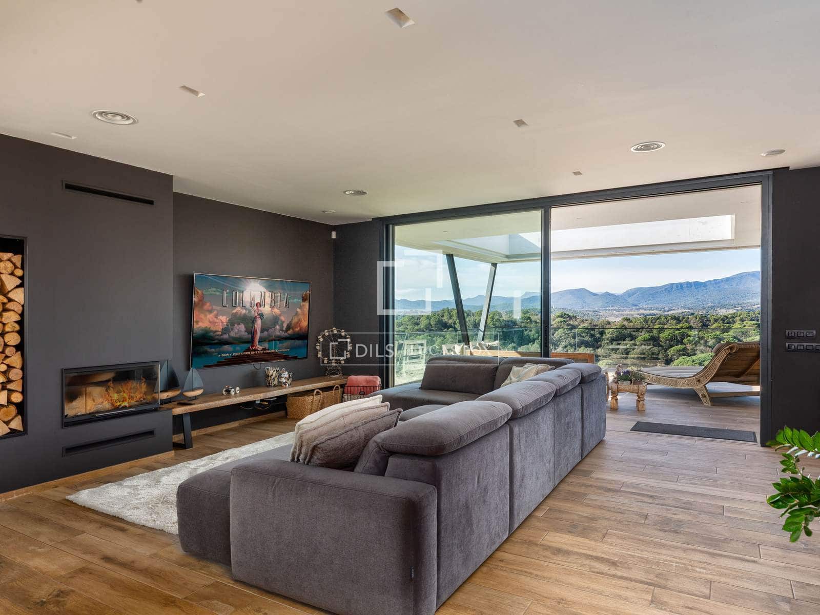 4 Zimmer Villa zu verkaufen in Sant Julia de Ramis mit Pool - 1.350.000 € (Ref: 9610190)