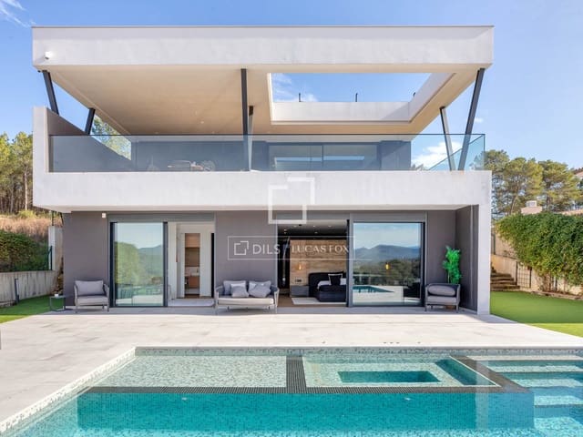 4 Zimmer Villa zu verkaufen in Sant Julià de Ramis mit Pool - 1.350.000 € (Ref: 9610190)