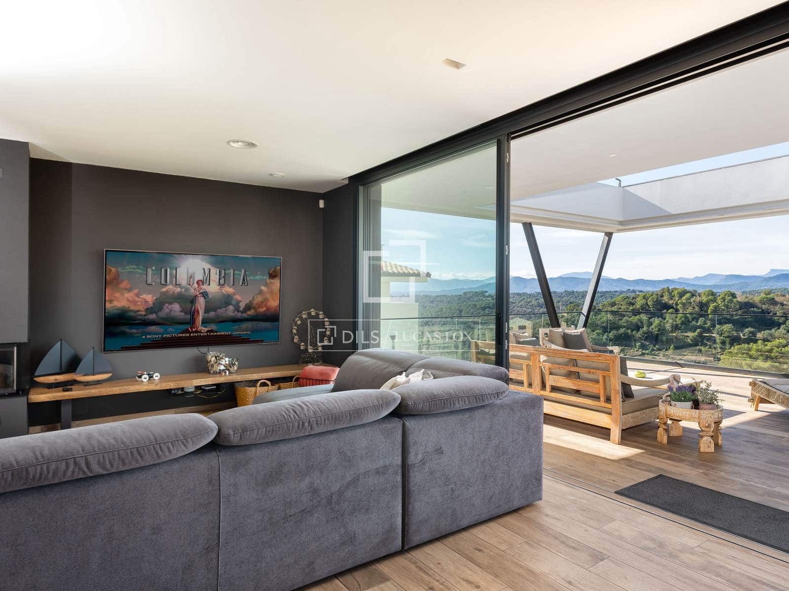 4 Zimmer Villa zu verkaufen in Sant Julia de Ramis mit Pool - 1.350.000 € (Ref: 9610190)