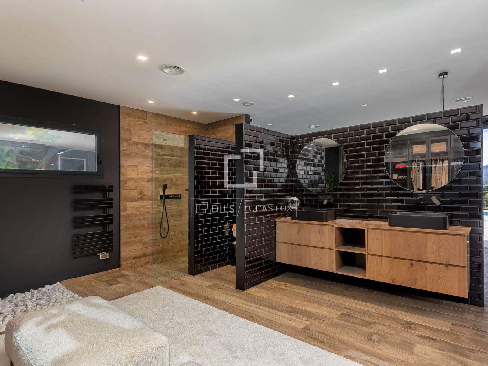 4 Zimmer Villa zu verkaufen in Sant Julia de Ramis mit Pool - 1.350.000 € (Ref: 9610190)