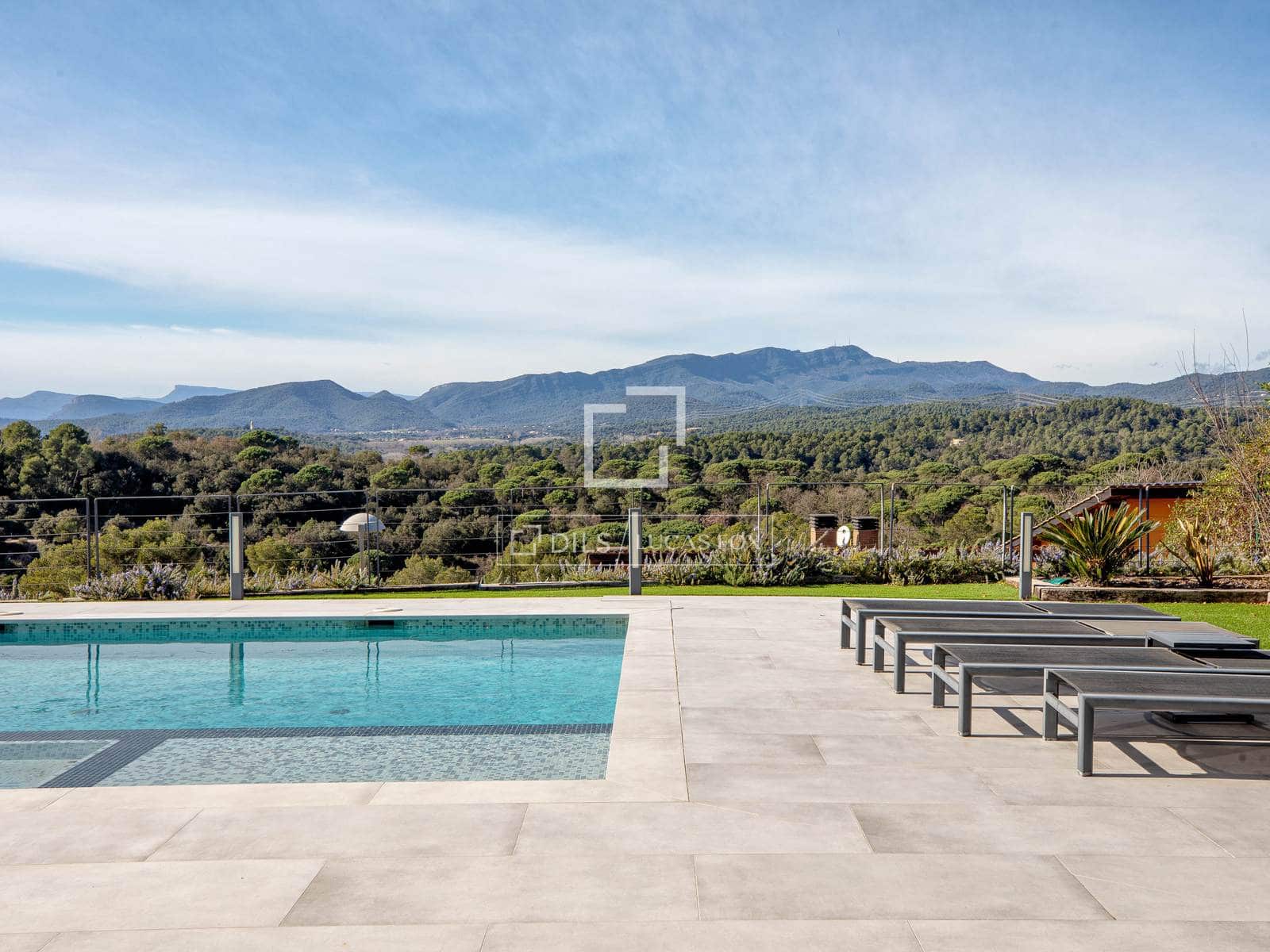 4 Zimmer Villa zu verkaufen in Sant Julia de Ramis mit Pool - 1.350.000 € (Ref: 9610190)