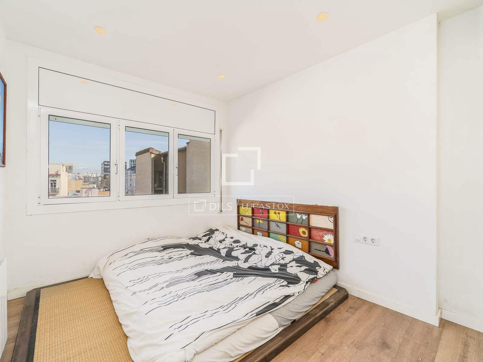 Apartamento de 3 habitaciones en Barcelona ciudad en venta - 645.000 € (Ref: 9610326)