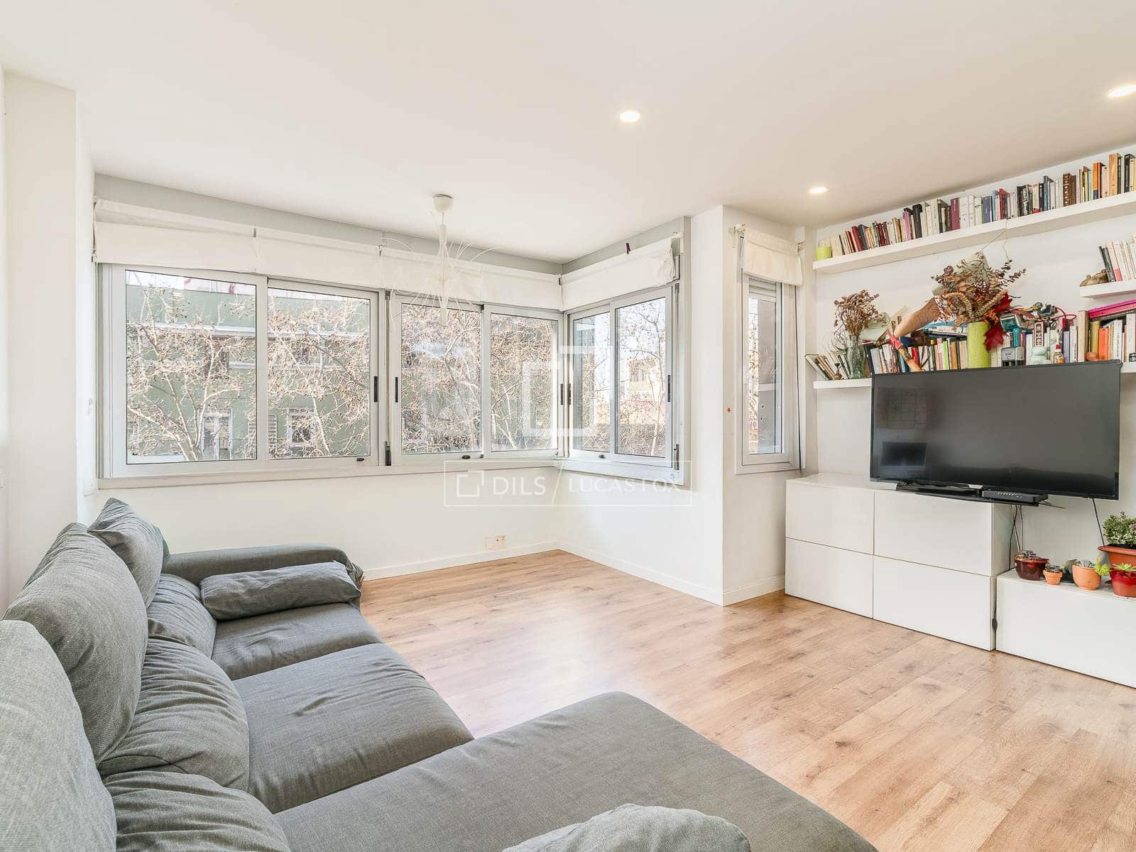 Apartamento de 3 habitaciones en Barcelona ciudad en venta - 645.000 € (Ref: 9610326)