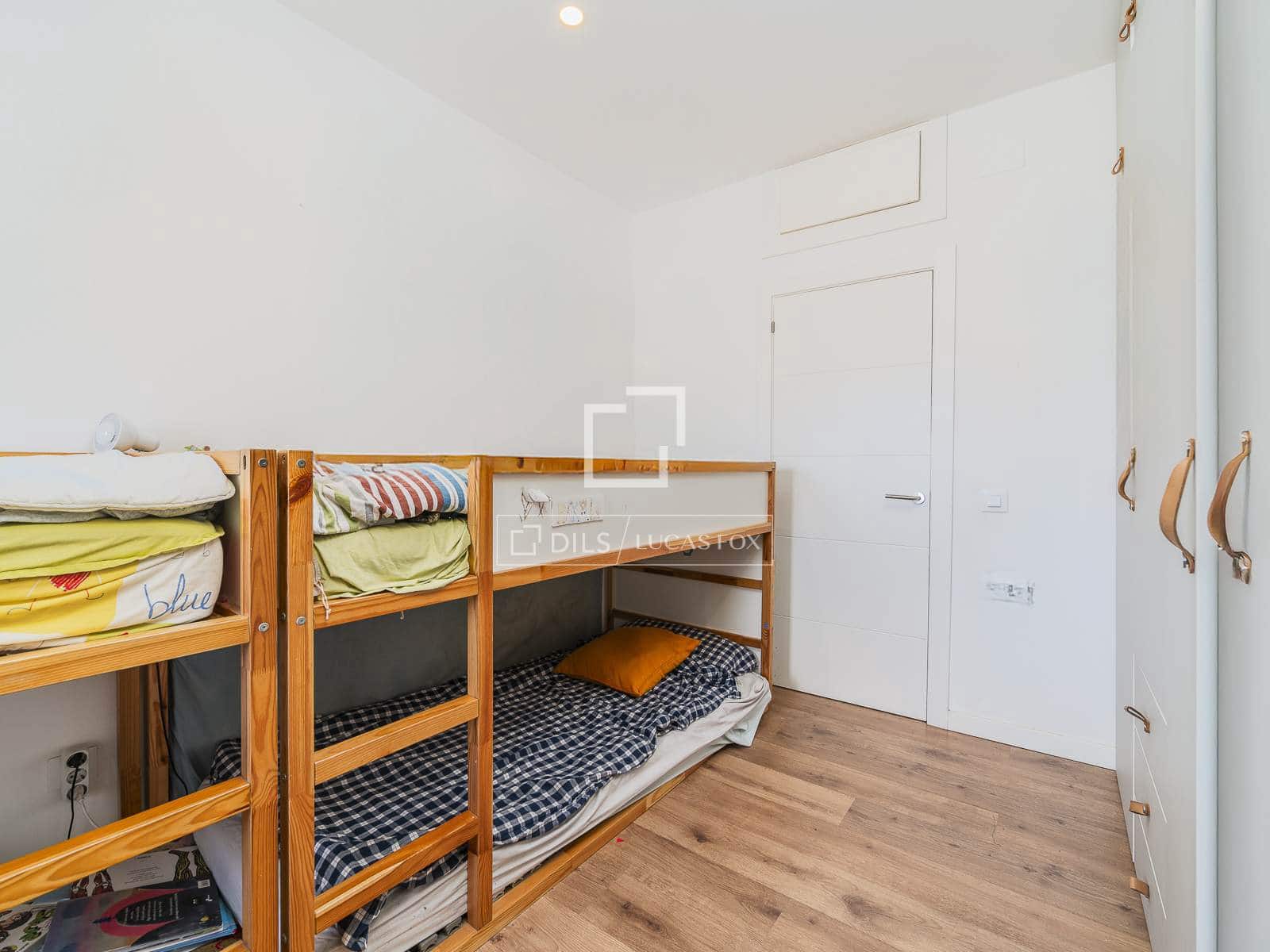 Apartamento de 3 habitaciones en Barcelona ciudad en venta - 645.000 € (Ref: 9610326)