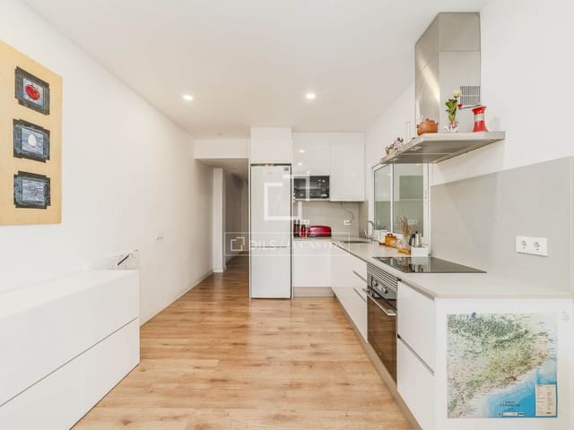 Apartamento de 3 habitaciones en Barcelona ciudad en venta - 645.000 € (Ref: 9610326)