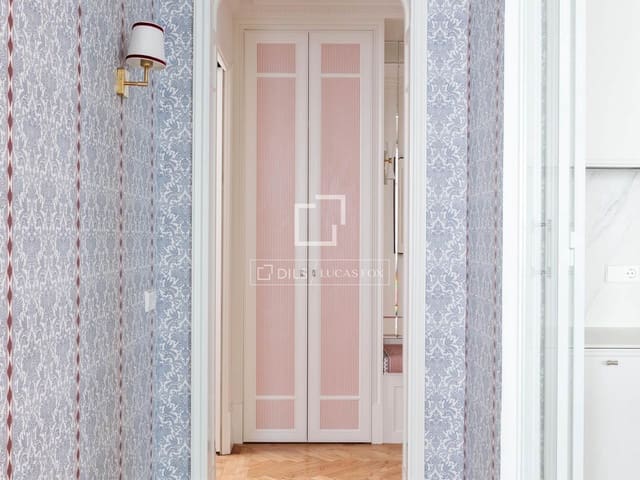 3 soverom Leilighet til salgs i Almagro, Madrid by - € 3 950 000 (Ref: 9610327)