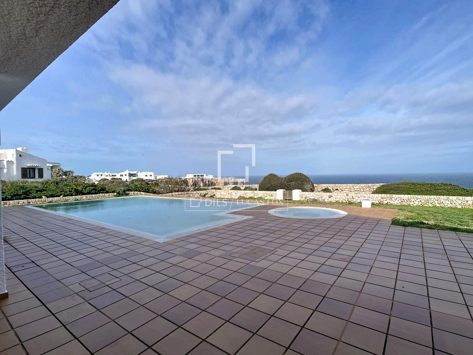 5 makuuhuone Huvila myytävänä paikassa Ciutadella de Menorca mukana uima-altaan 
autotalli - 3 800 000 € (Ref: 9610328)