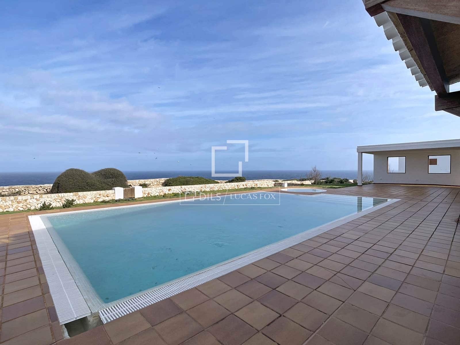 5 makuuhuone Huvila myytävänä paikassa Ciutadella de Menorca mukana uima-altaan 
autotalli - 3 800 000 € (Ref: 9610328)