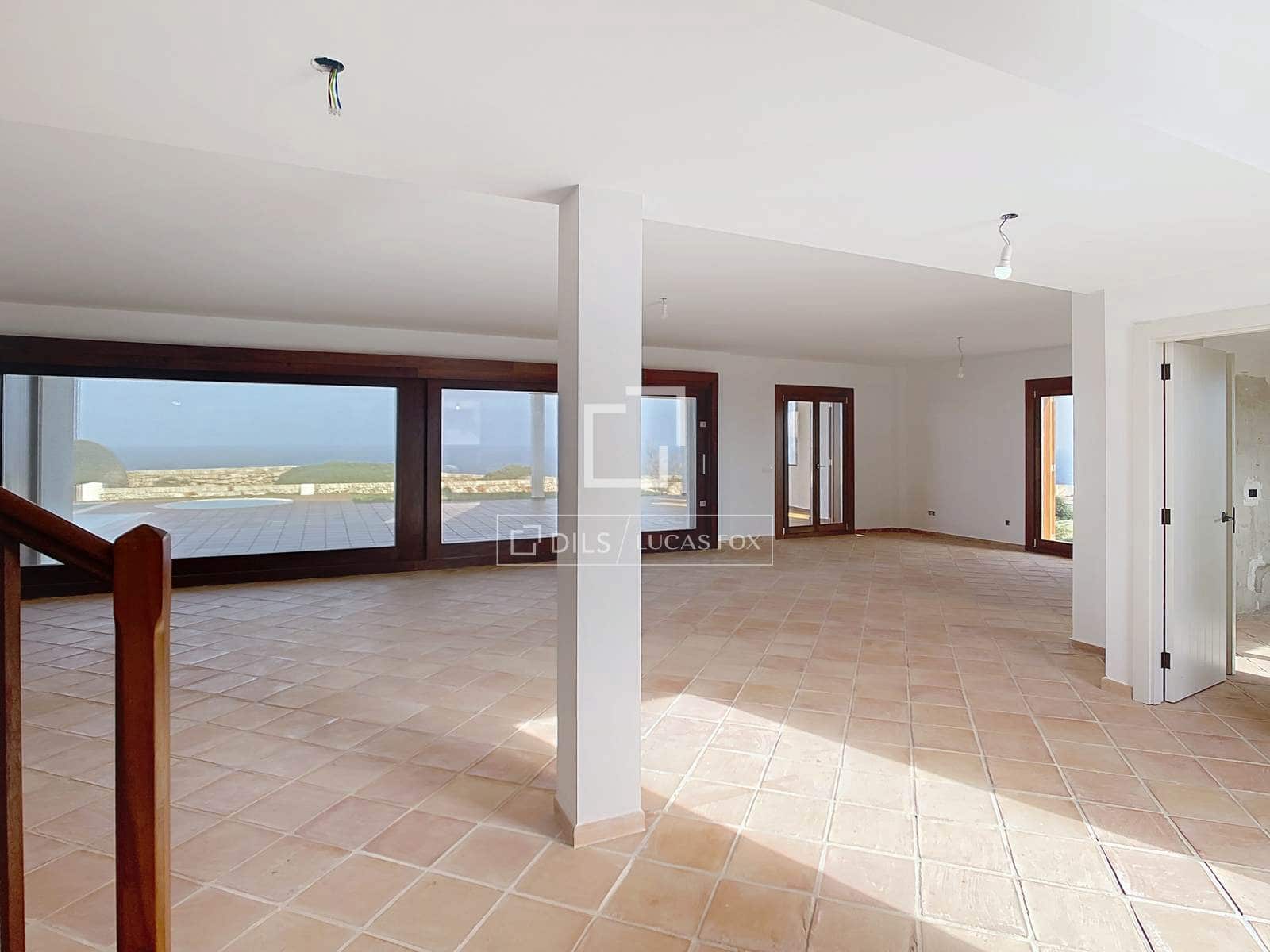 5 makuuhuone Huvila myytävänä paikassa Ciutadella de Menorca mukana uima-altaan 
autotalli - 3 800 000 € (Ref: 9610328)