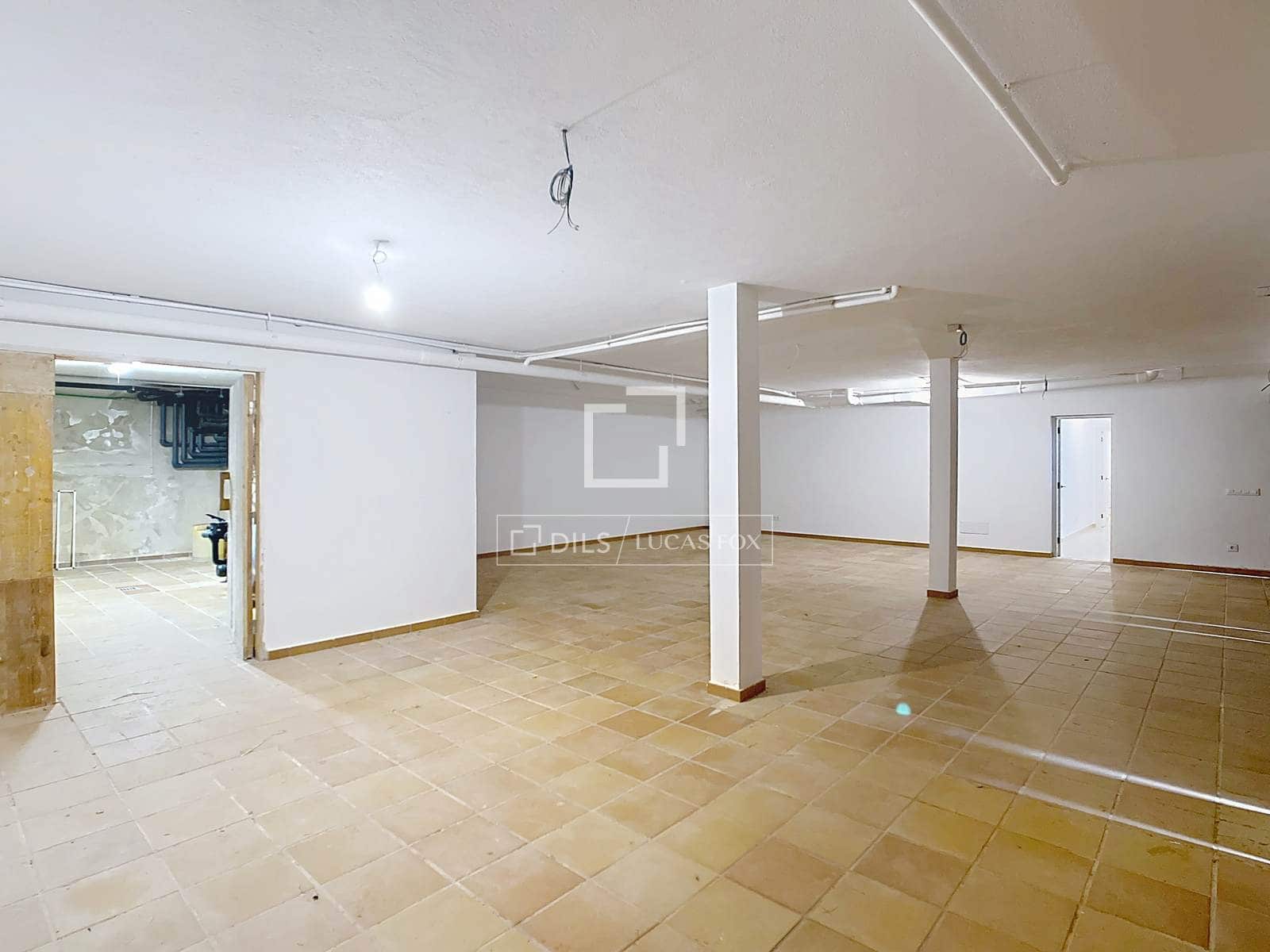 5 makuuhuone Huvila myytävänä paikassa Ciutadella de Menorca mukana uima-altaan 
autotalli - 3 800 000 € (Ref: 9610328)