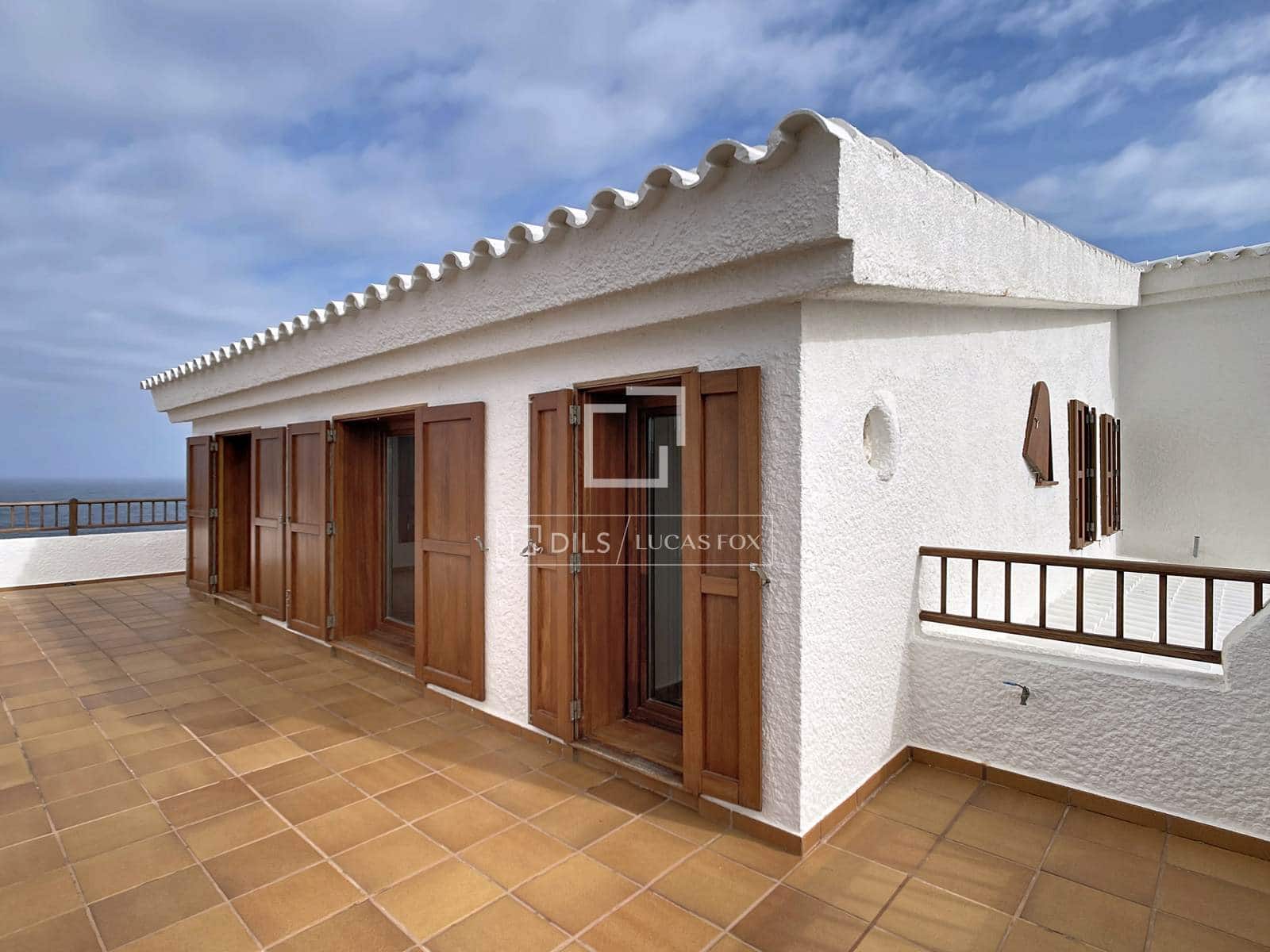 5 makuuhuone Huvila myytävänä paikassa Ciutadella de Menorca mukana uima-altaan 
autotalli - 3 800 000 € (Ref: 9610328)