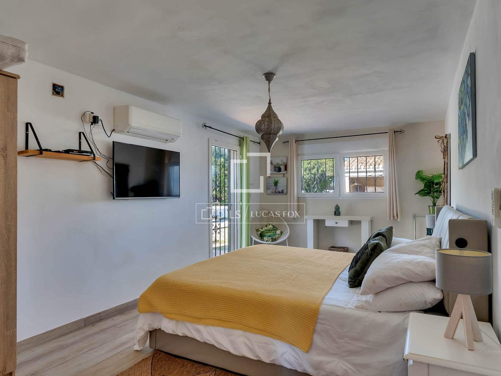 5 sypialnia Willa na sprzedaż w Javea / Xabia z basenem garażem - 1 595 000 € (Ref: 9610329)