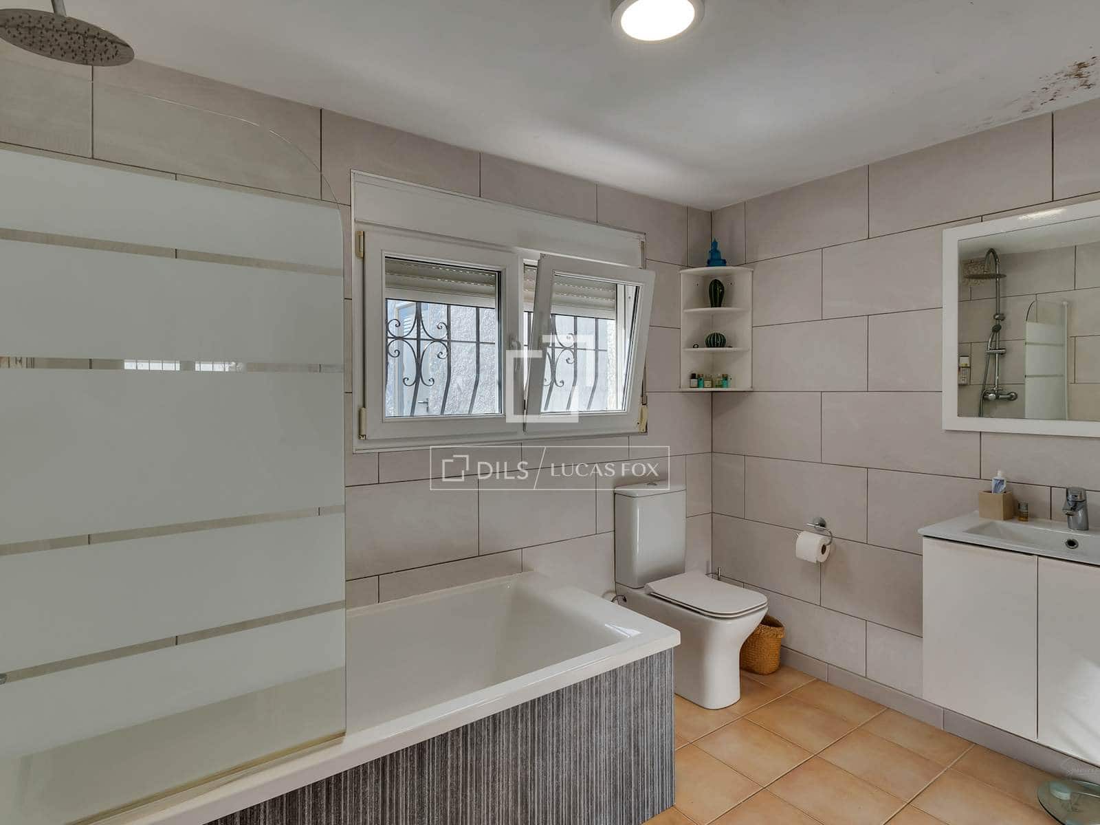 5 sypialnia Willa na sprzedaż w Javea / Xabia z basenem garażem - 1 595 000 € (Ref: 9610329)