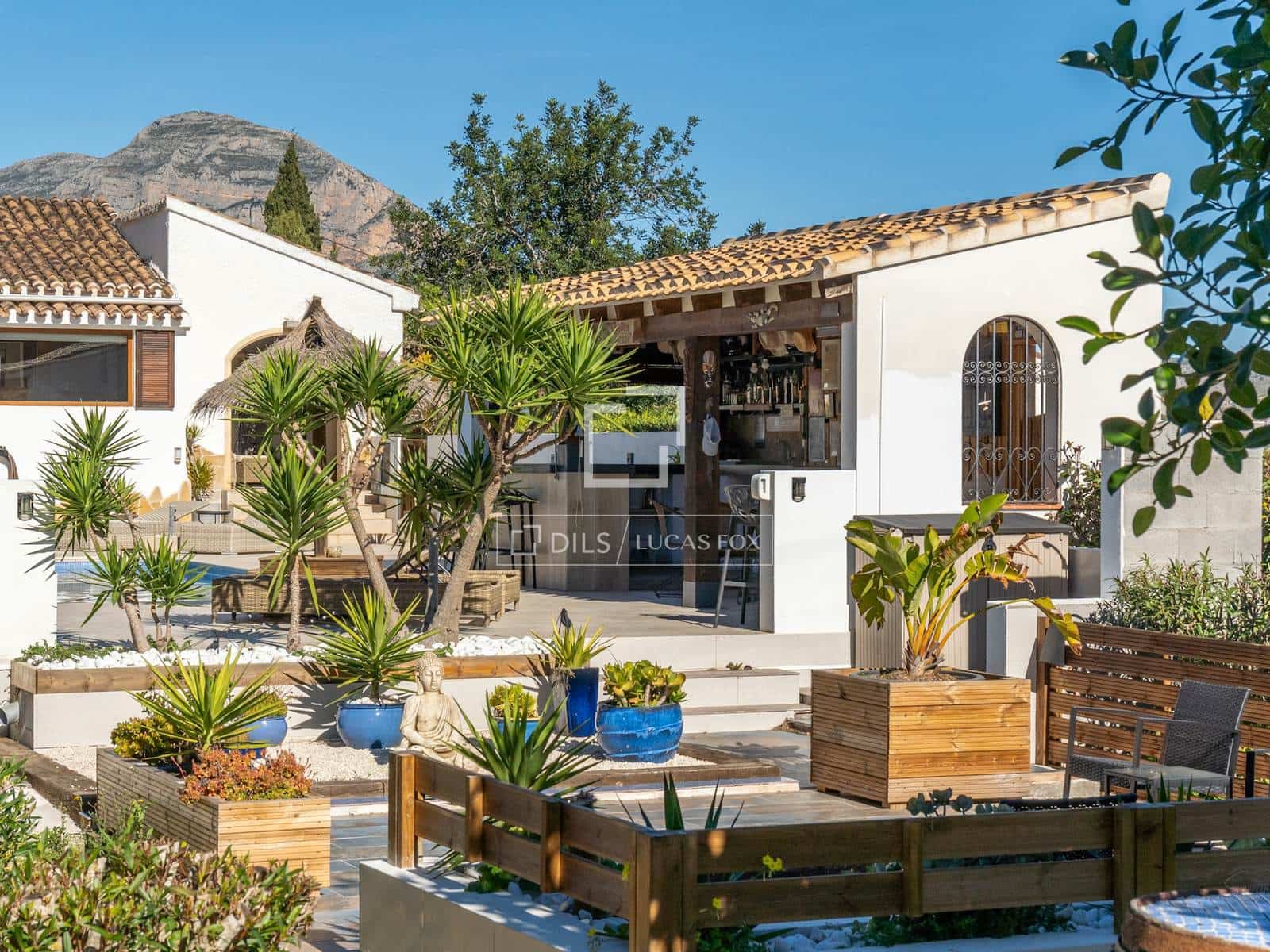 5 sypialnia Willa na sprzedaż w Javea / Xabia z basenem garażem - 1 595 000 € (Ref: 9610329)