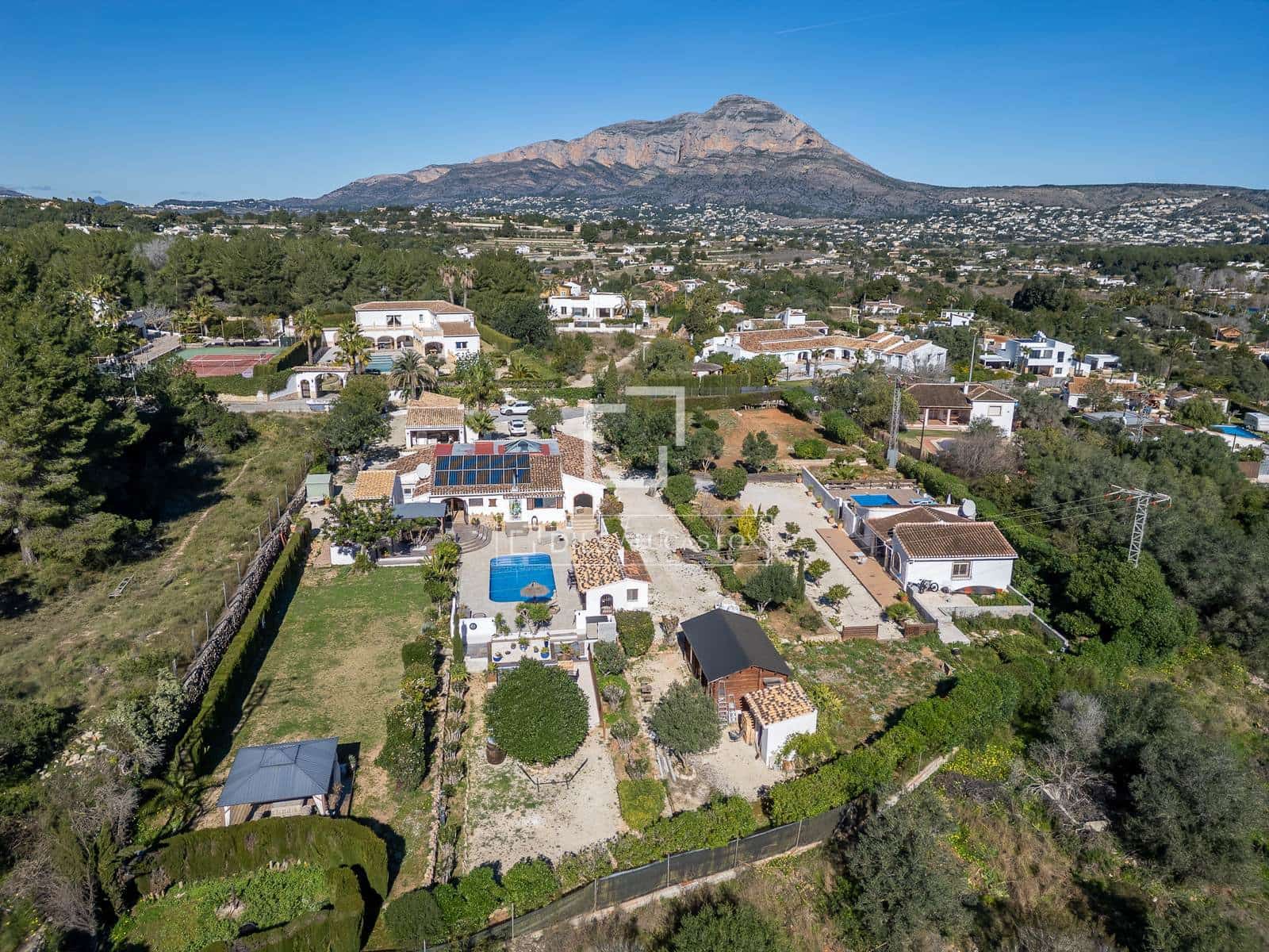 5 sypialnia Willa na sprzedaż w Javea / Xabia z basenem garażem - 1 595 000 € (Ref: 9610329)