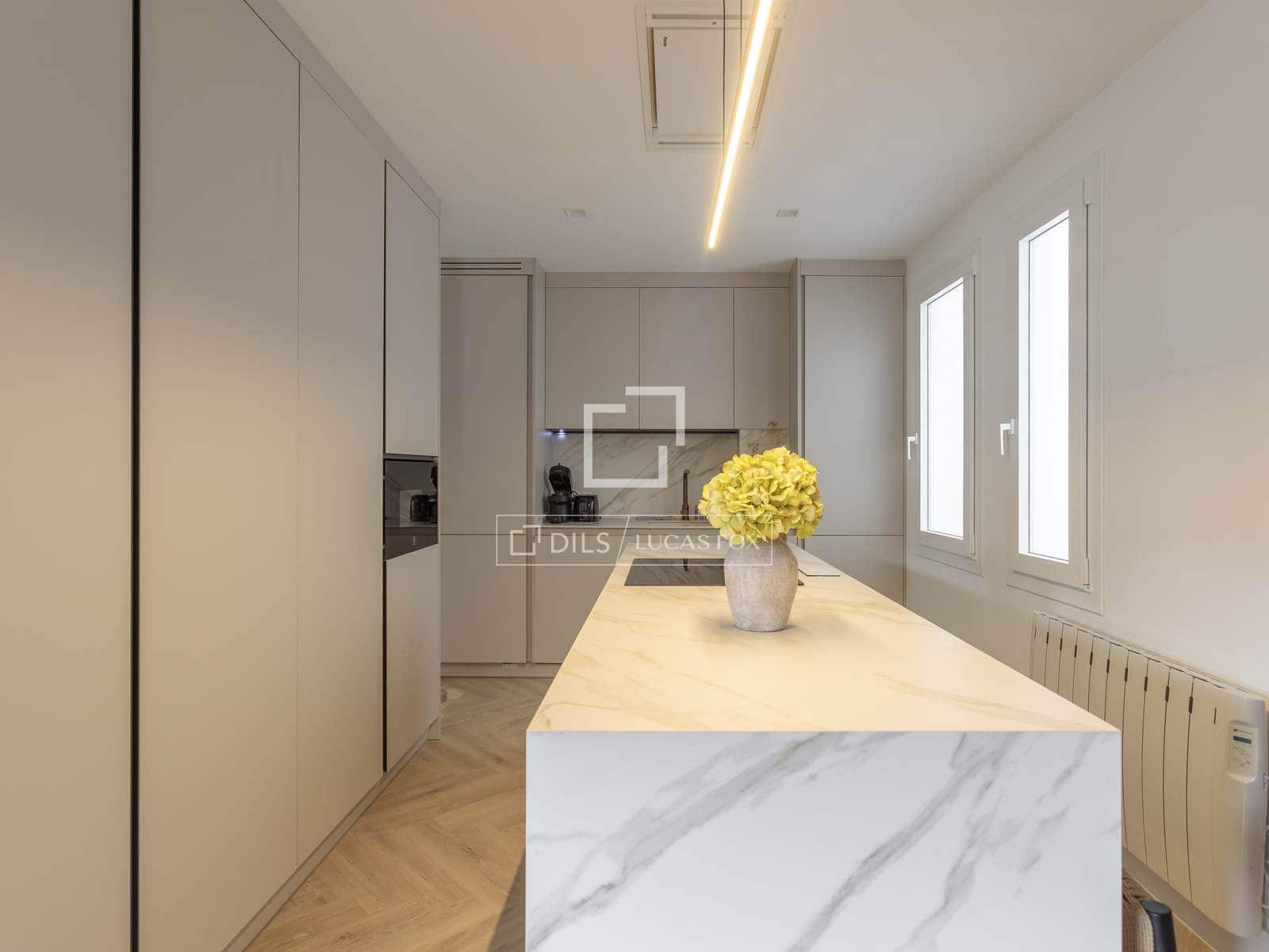 2 sovrum Lägenhet att hyra i Madrid stad - 3 800 € (Ref: 9611867)